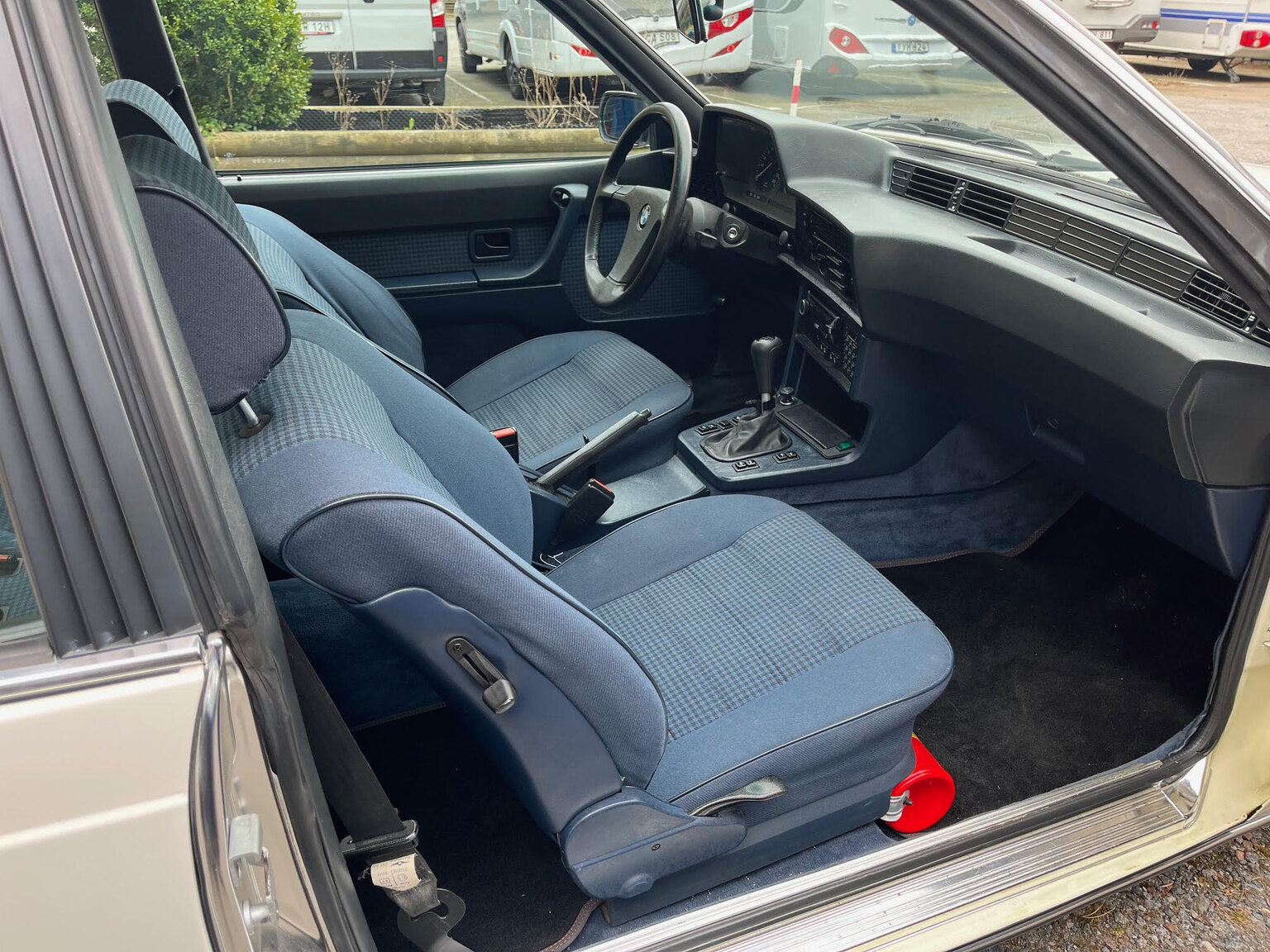Interior image of 1983 BMW 635 CSi