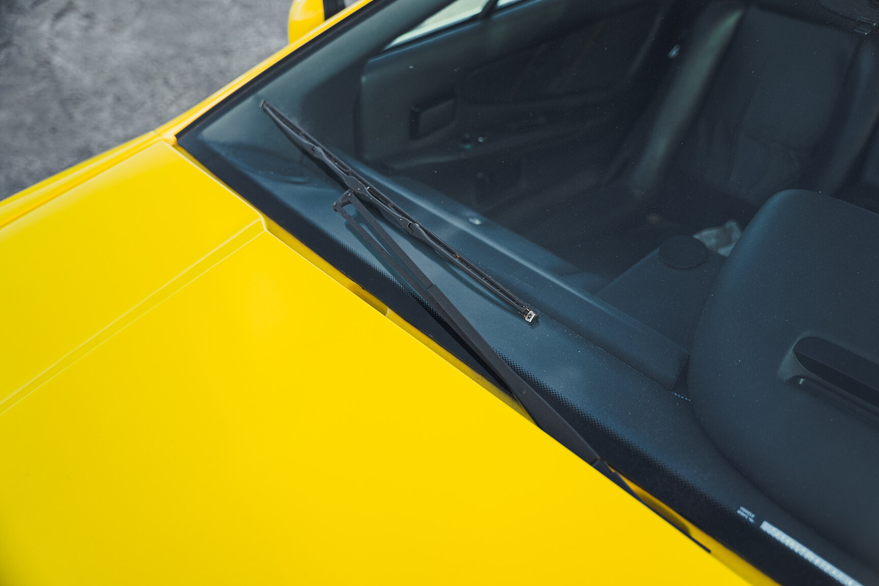 Exterior image of 1989 Lotus Esprit Turbo SE