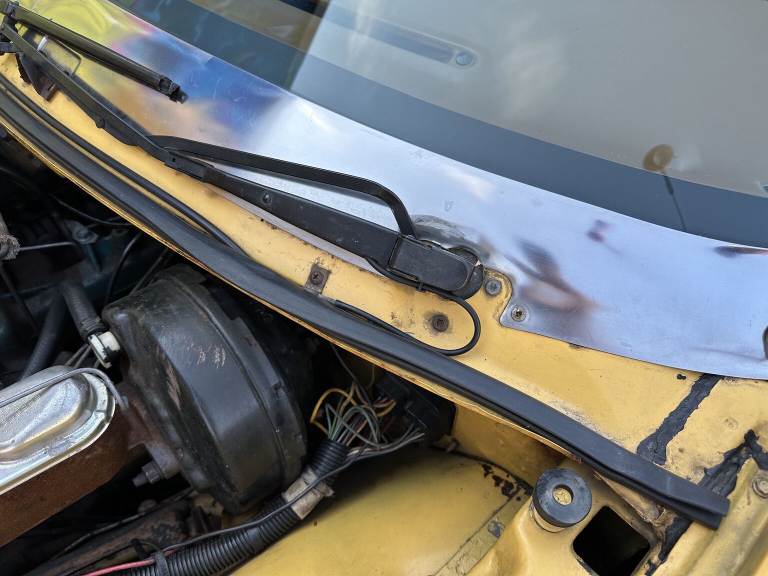 Image of 1975 AMC Pacer X mechanics