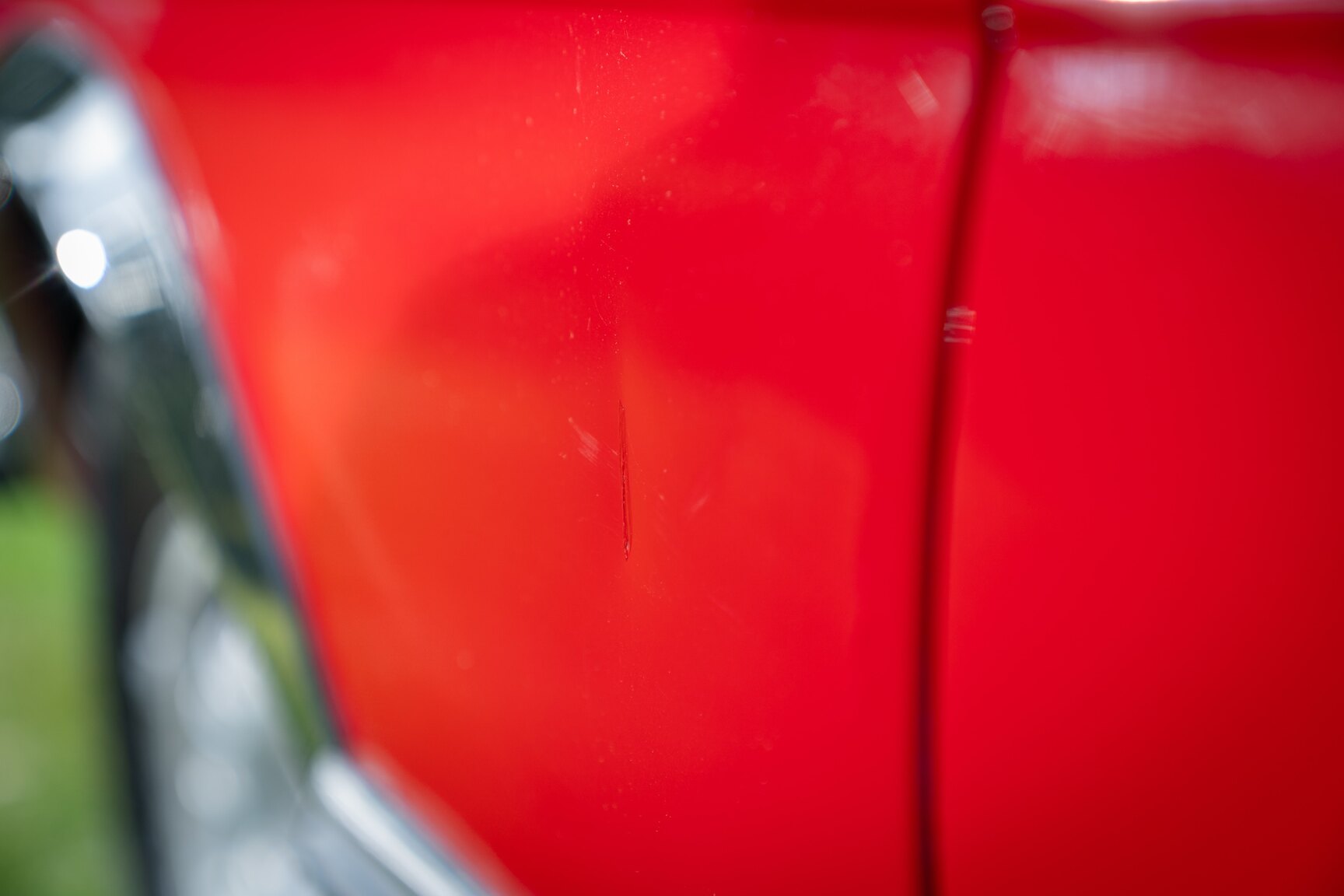 Exterior image of 1975 Mercedes-Benz 350 SLC