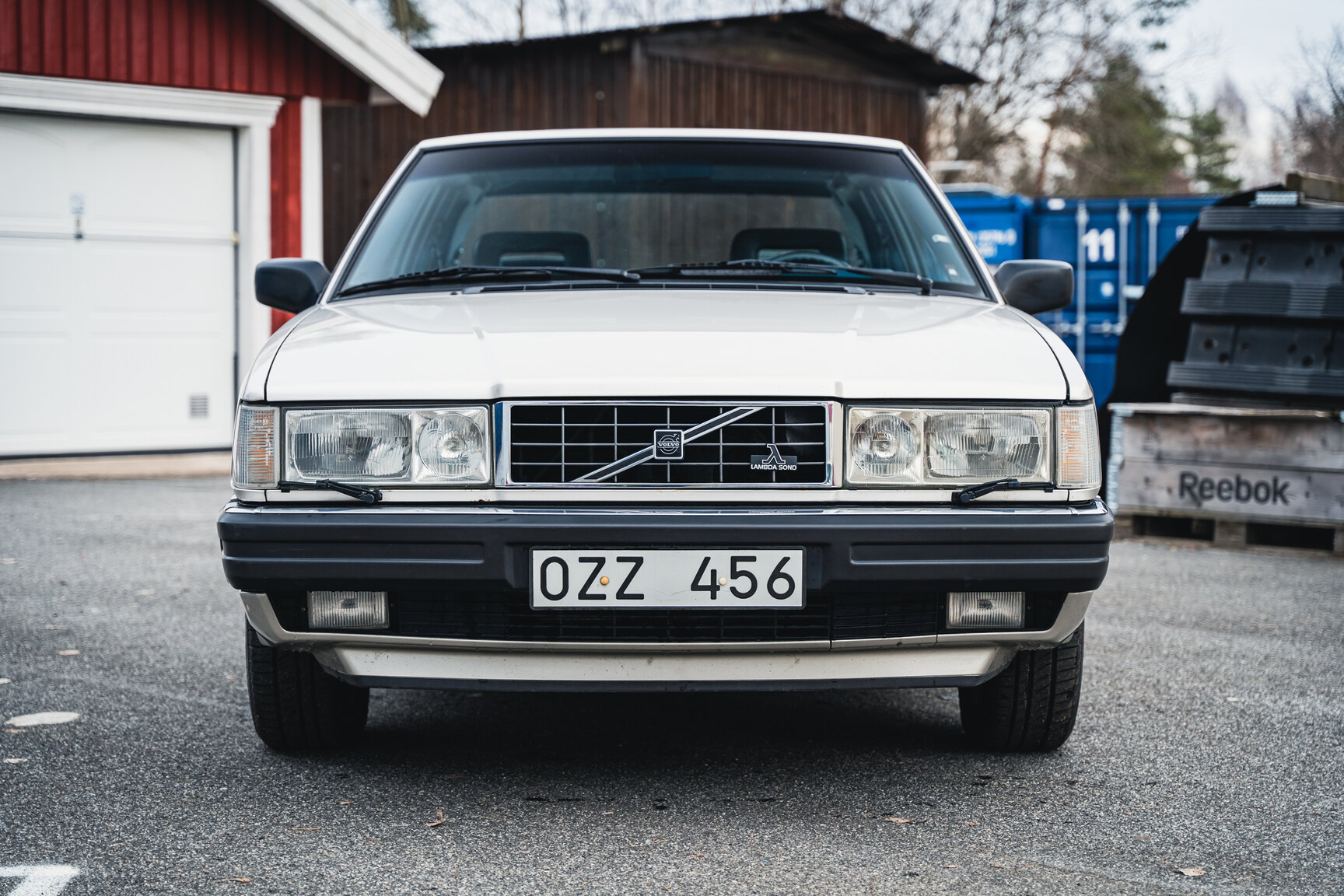Exteriörbild på 1988 Volvo 780 Bertone Coupé