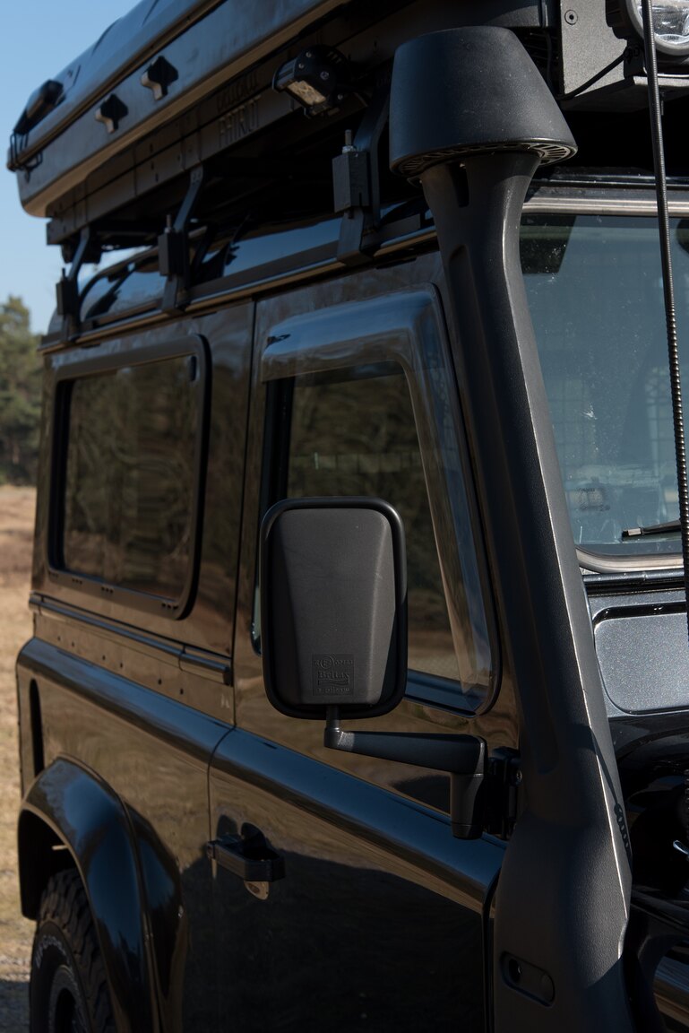 Exterior image of 2009 Land Rover Defender 90 2.4 TD4 4x4