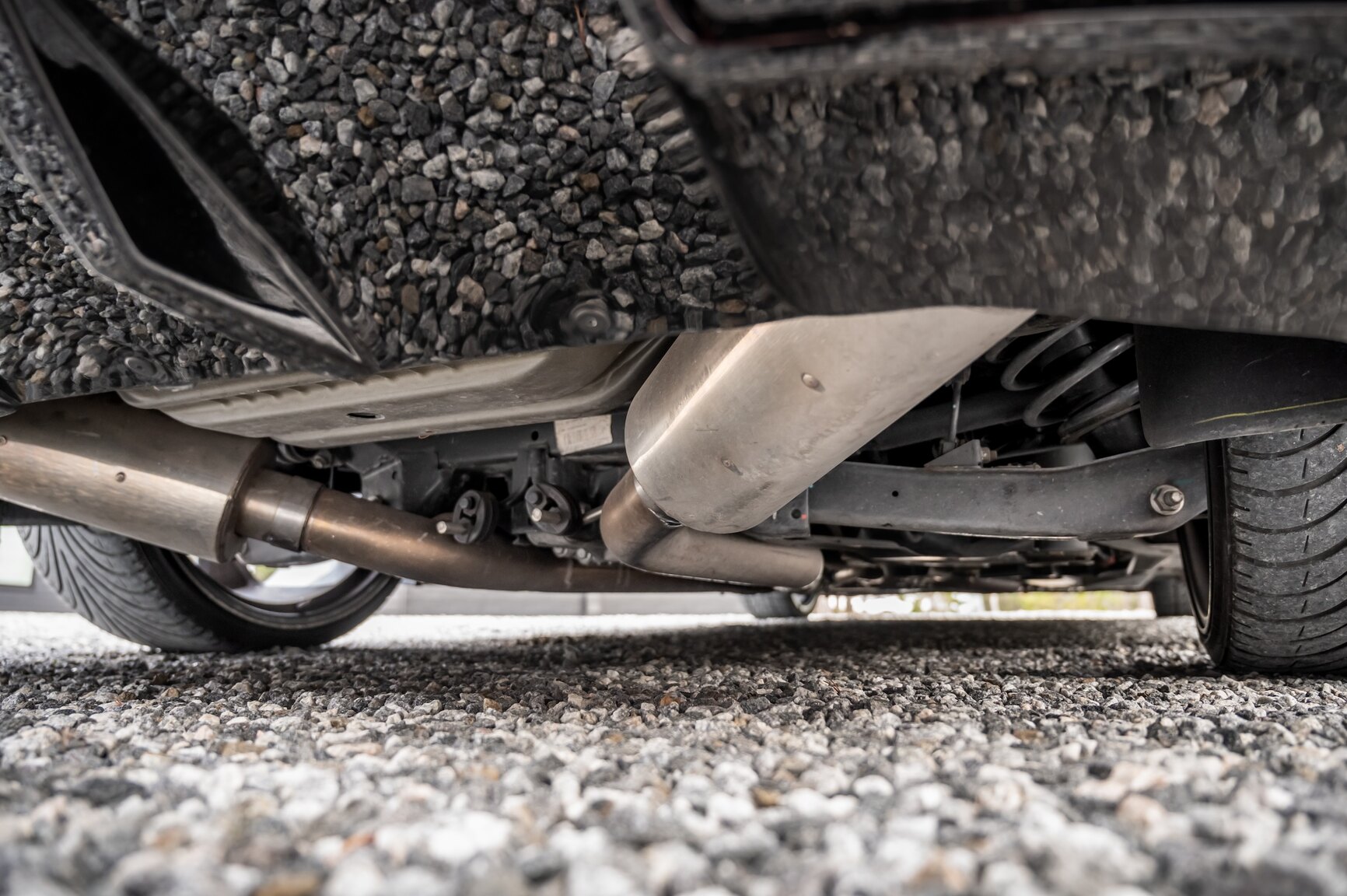 Image of 2010 Chevrolet Camaro SS (14) mechanics