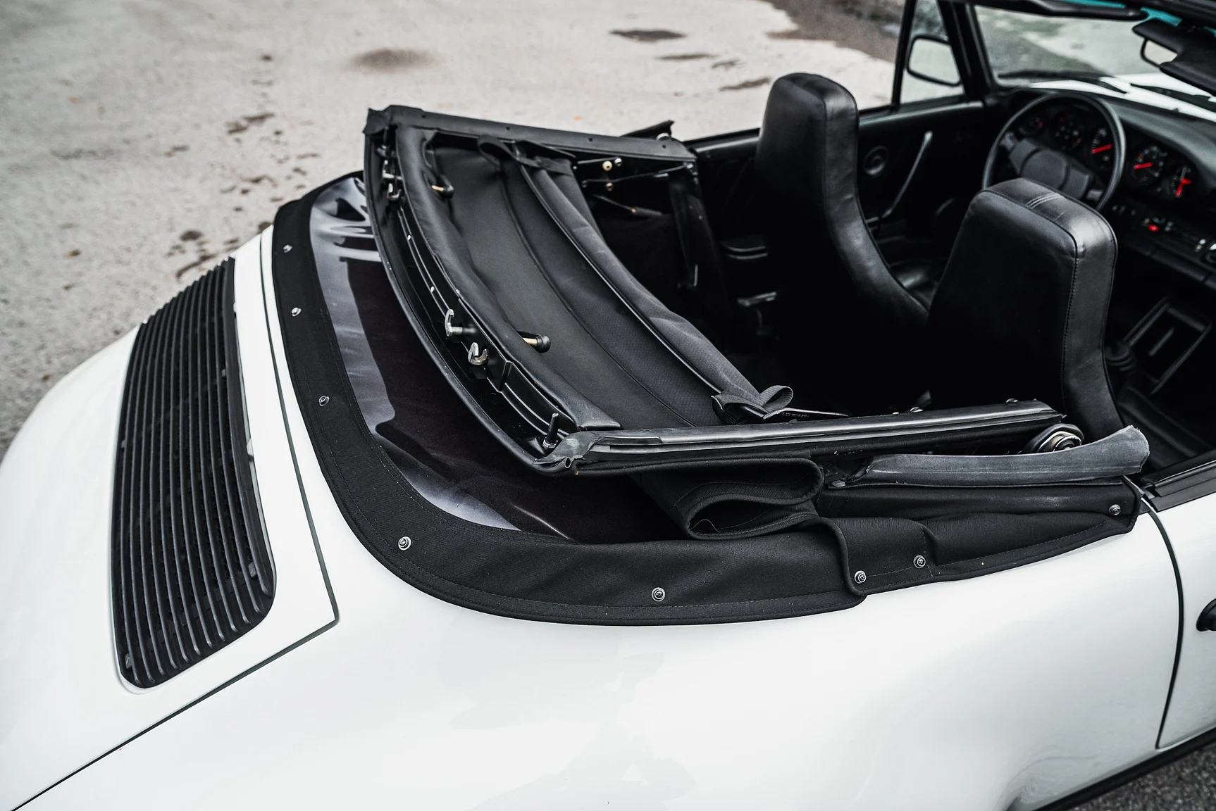 Aussenfoto 1983 Porsche 911 SC (22)