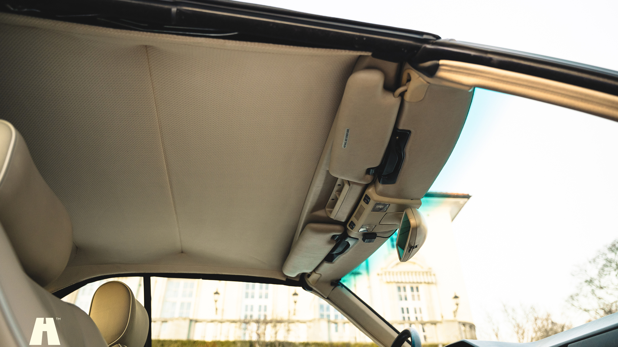 Innenraumfoto von 1995 Mercedes-Benz E320 Cabriolet 