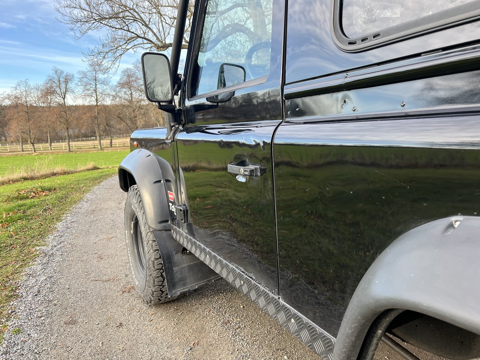 Exteriörbild på 2002 Land Rover Defender 90 2.5 Td5