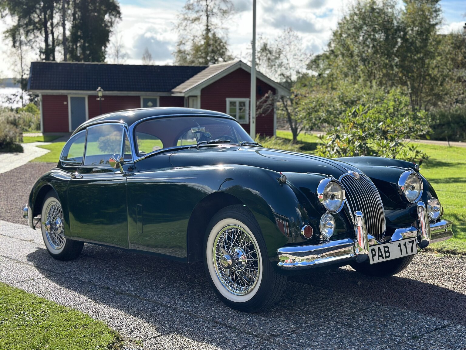 Exteriörbild på 1958 Jaguar XK150