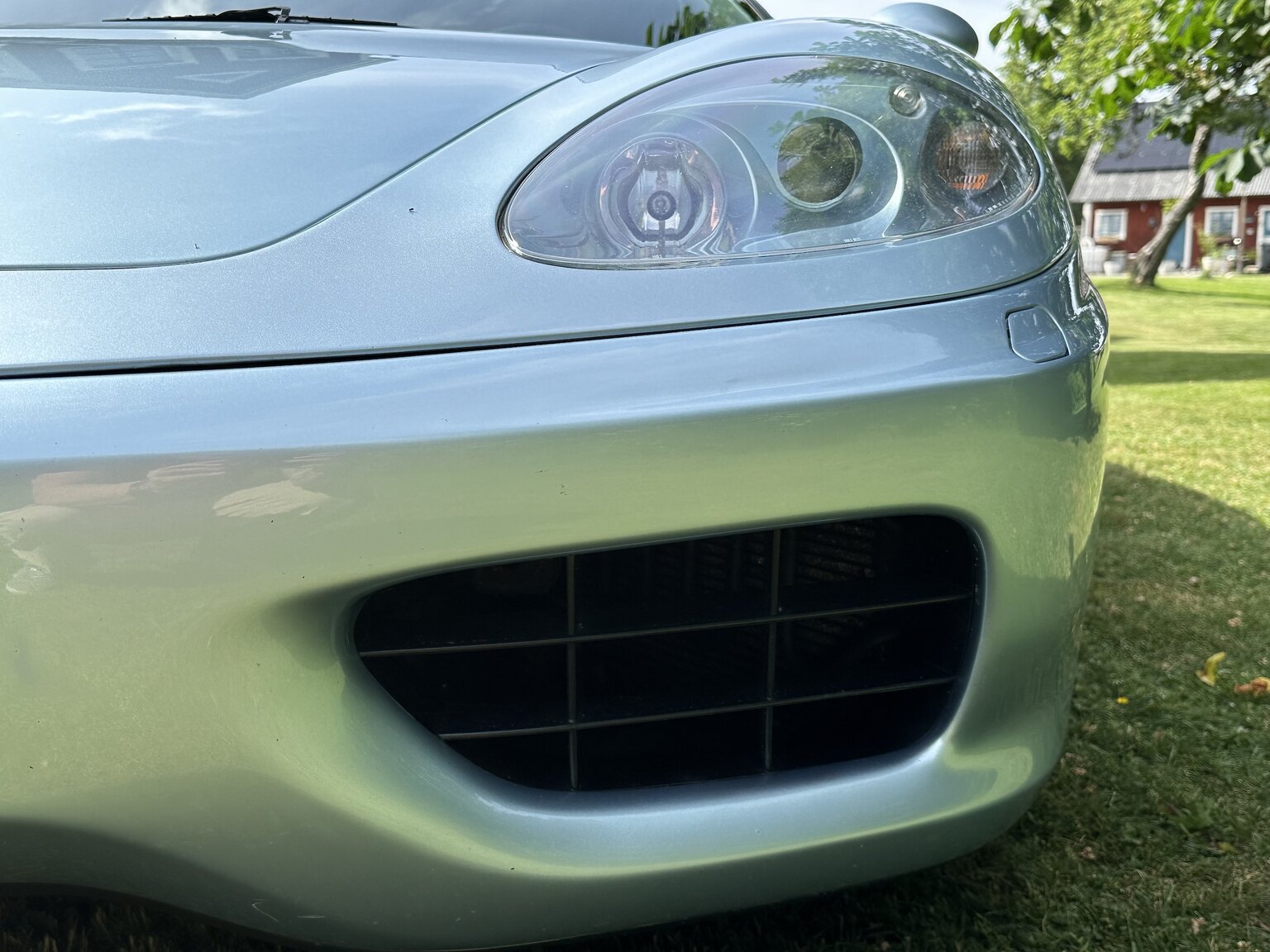 Exterior image of 2001 Ferrari 360 Modena V8 Manual (34)