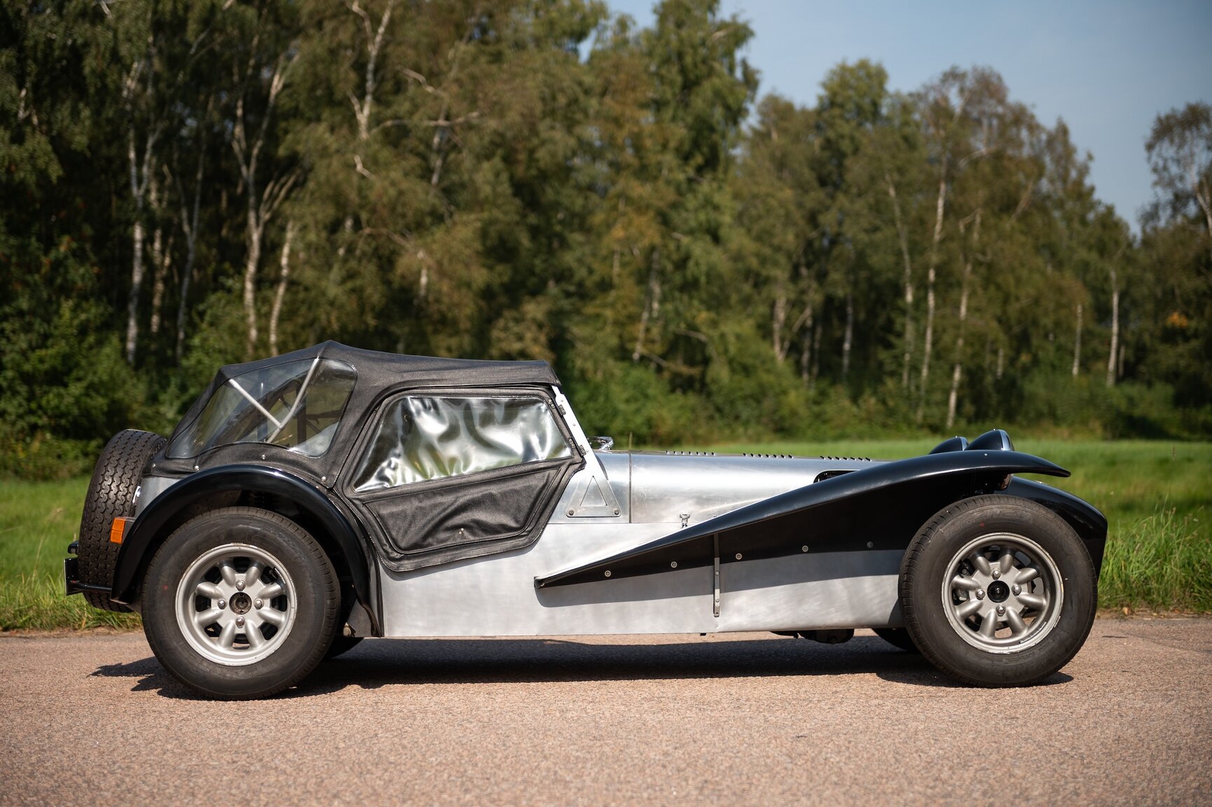 Exterior image of 1969 Lotus Super Seven