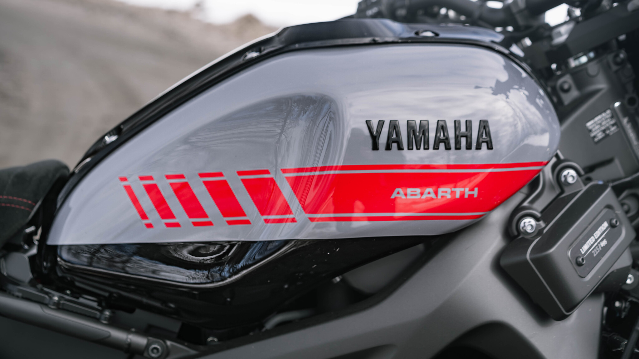 Aussenfoto 2017 Yamaha XSR 900 Abarth Limited Edition