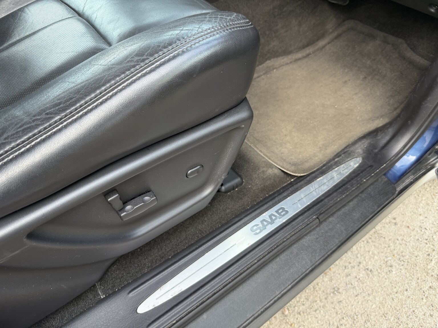 Interior image of 2006 SAAB 9-7X 5.3 V8 XWD