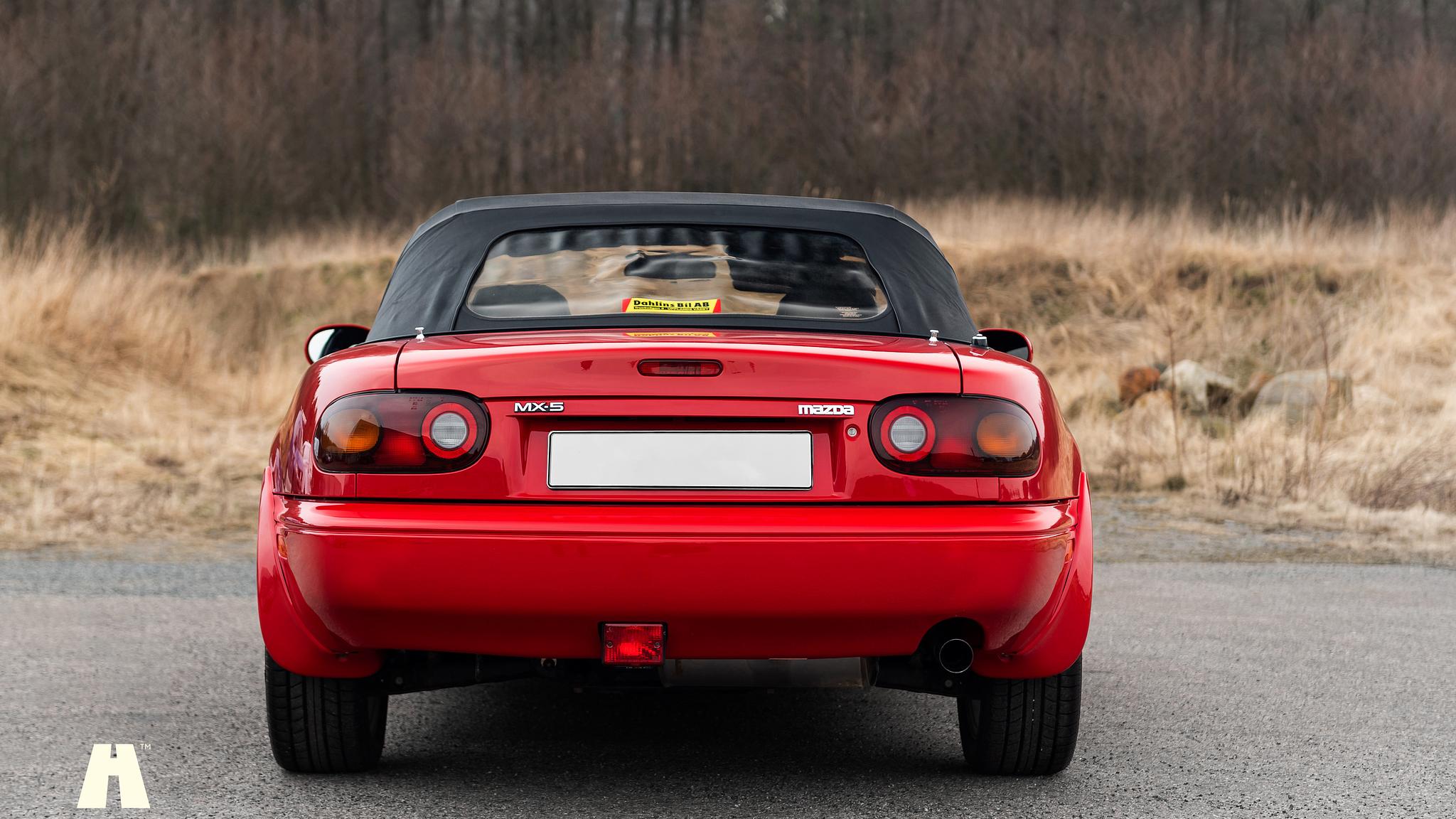 Exteriörbild på 1997 Mazda MX-5 (9)