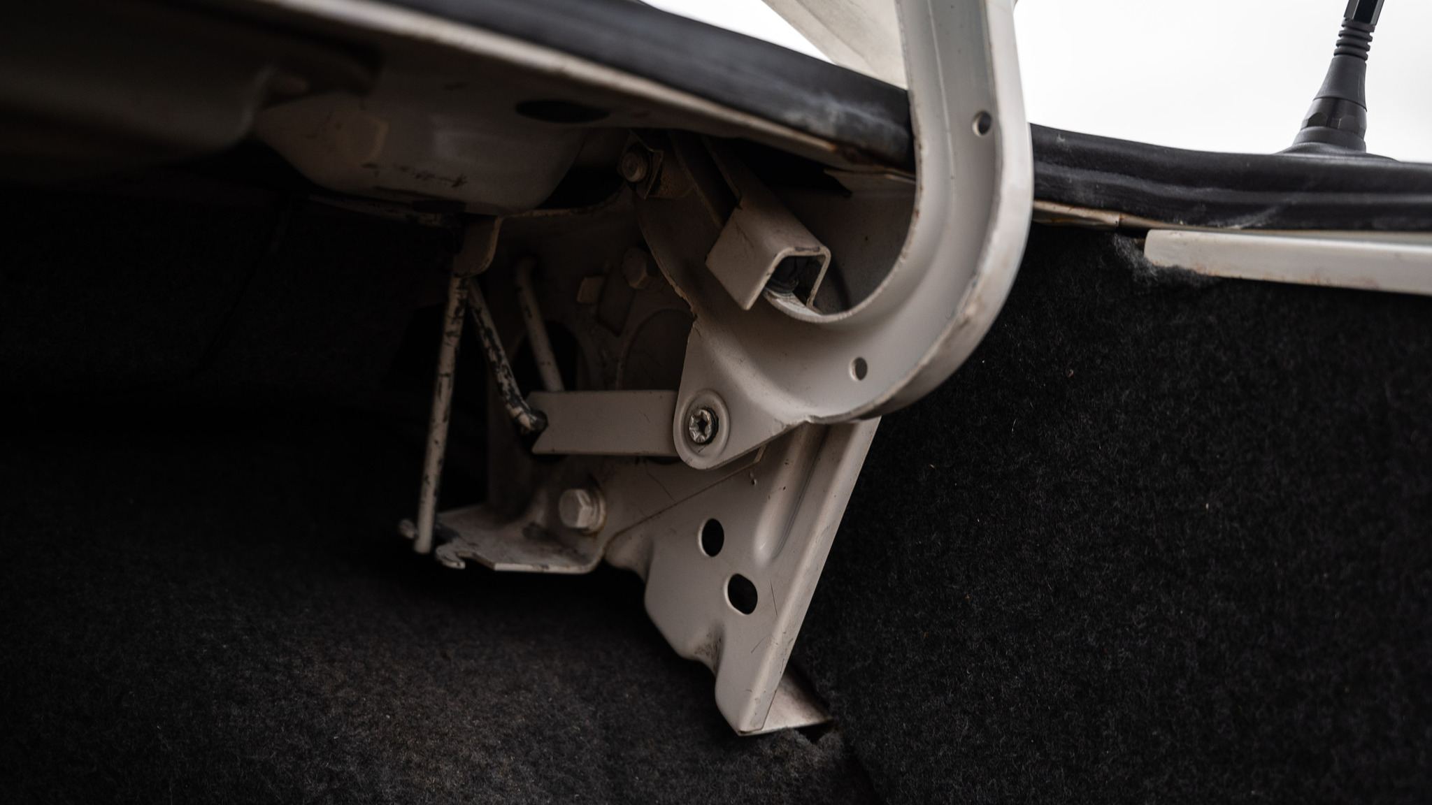 Image of 1983 BMW 635 CSi mechanics