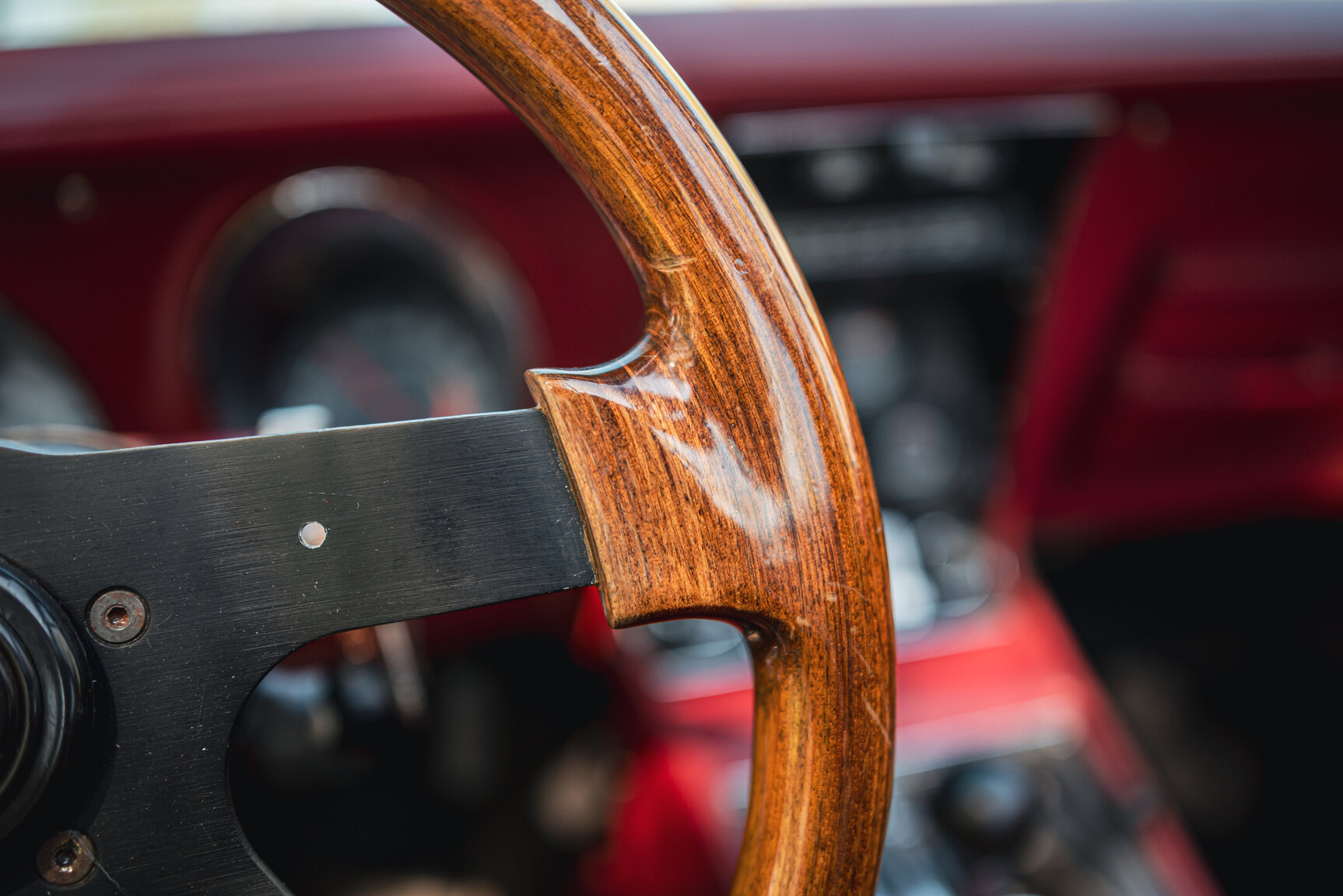 Interior image of 1975 Chevrolet Corvette Stingray (22)