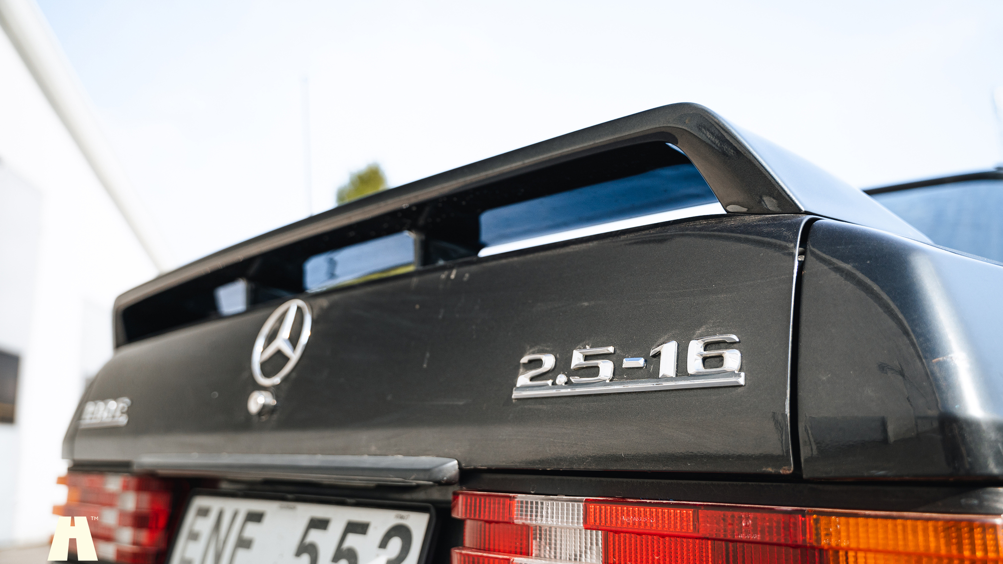 Aussenfoto 1992 Mercedes-Benz 190E 2.5-16 Cosworth