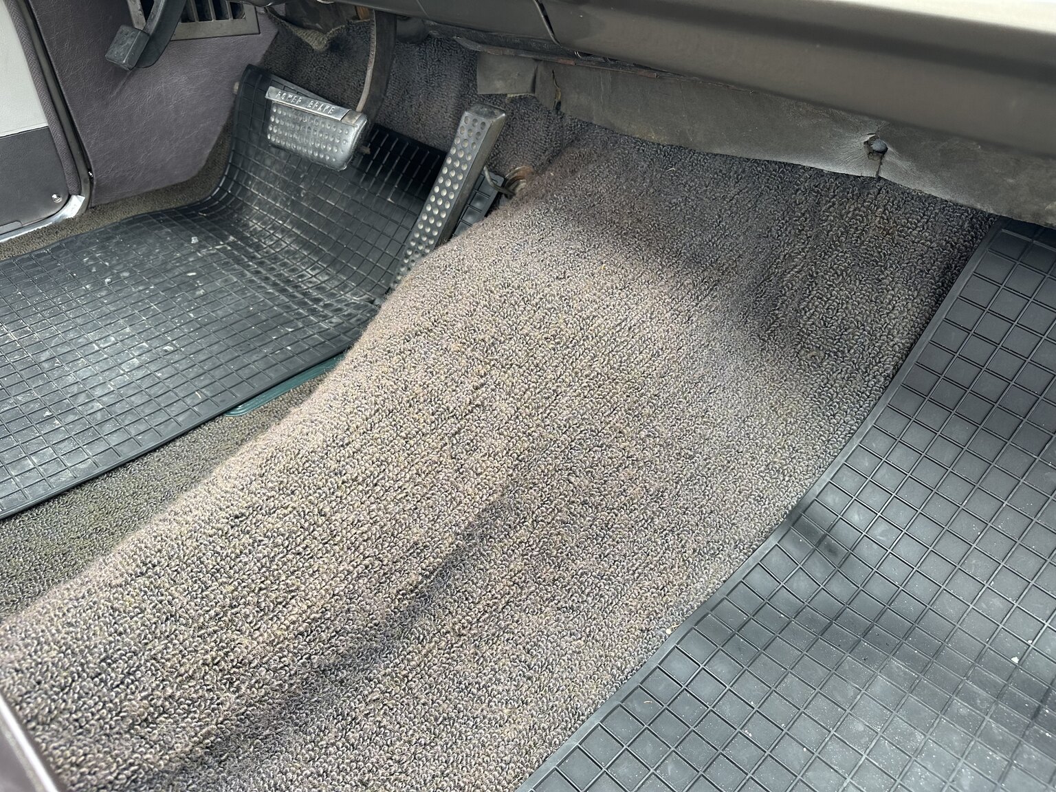 Interior image of 1959 Mercury Monterey 4-door Hardtop Cruiser