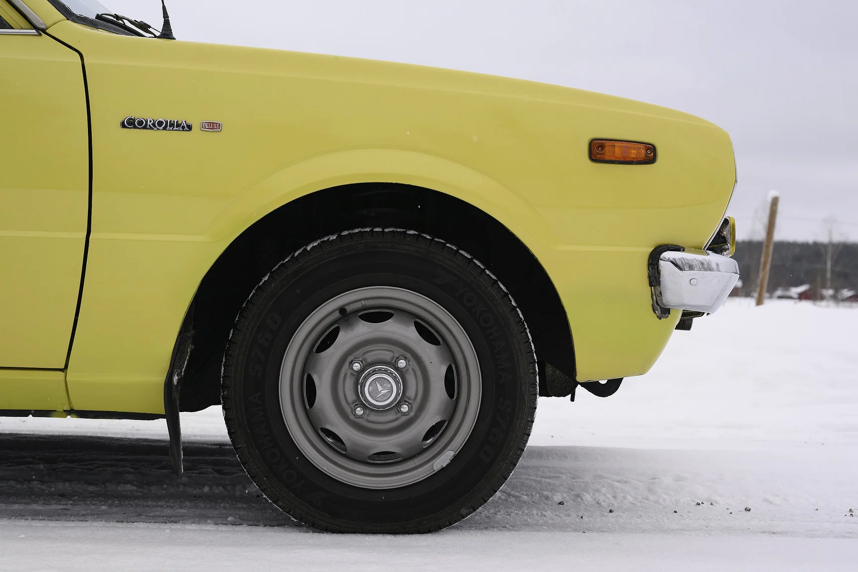 Exteriörbild på 1975 Toyota Corolla KE30 (15)