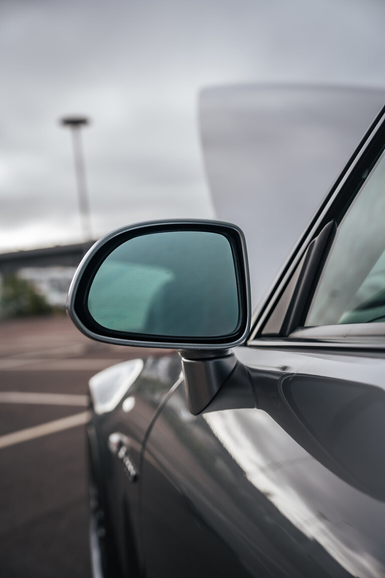 Exterior image of 2000 Honda S2000 AP1