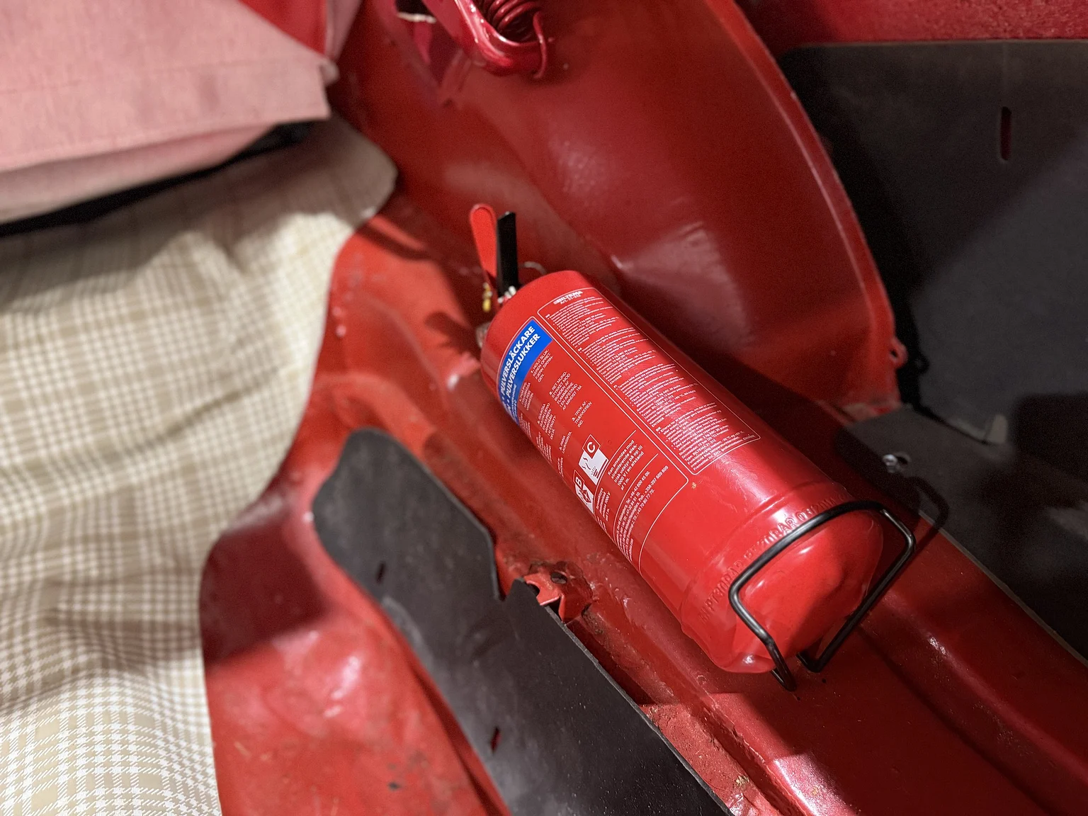 Innenraumfoto von 1956 Ford Fairlane Sunliner V8 5.1 (6)