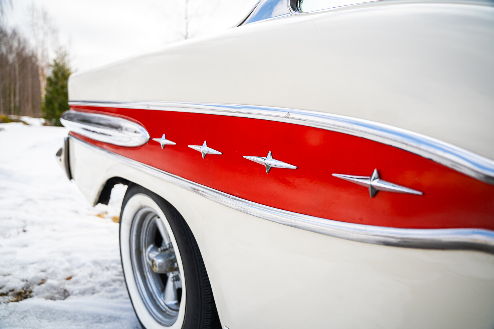 Exterior image of 1957 Pontiac Star Chief