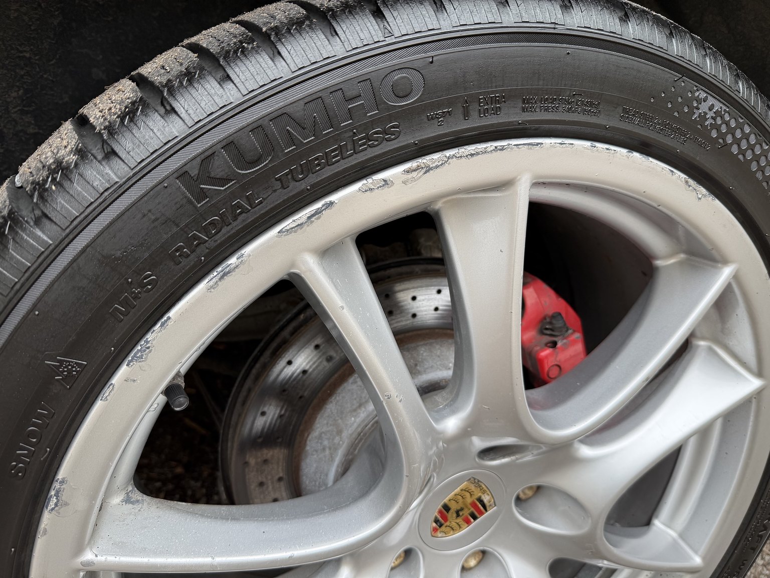 Exteriörbild på 2008 Porsche Cayenne GTS 6-växlad Manuell