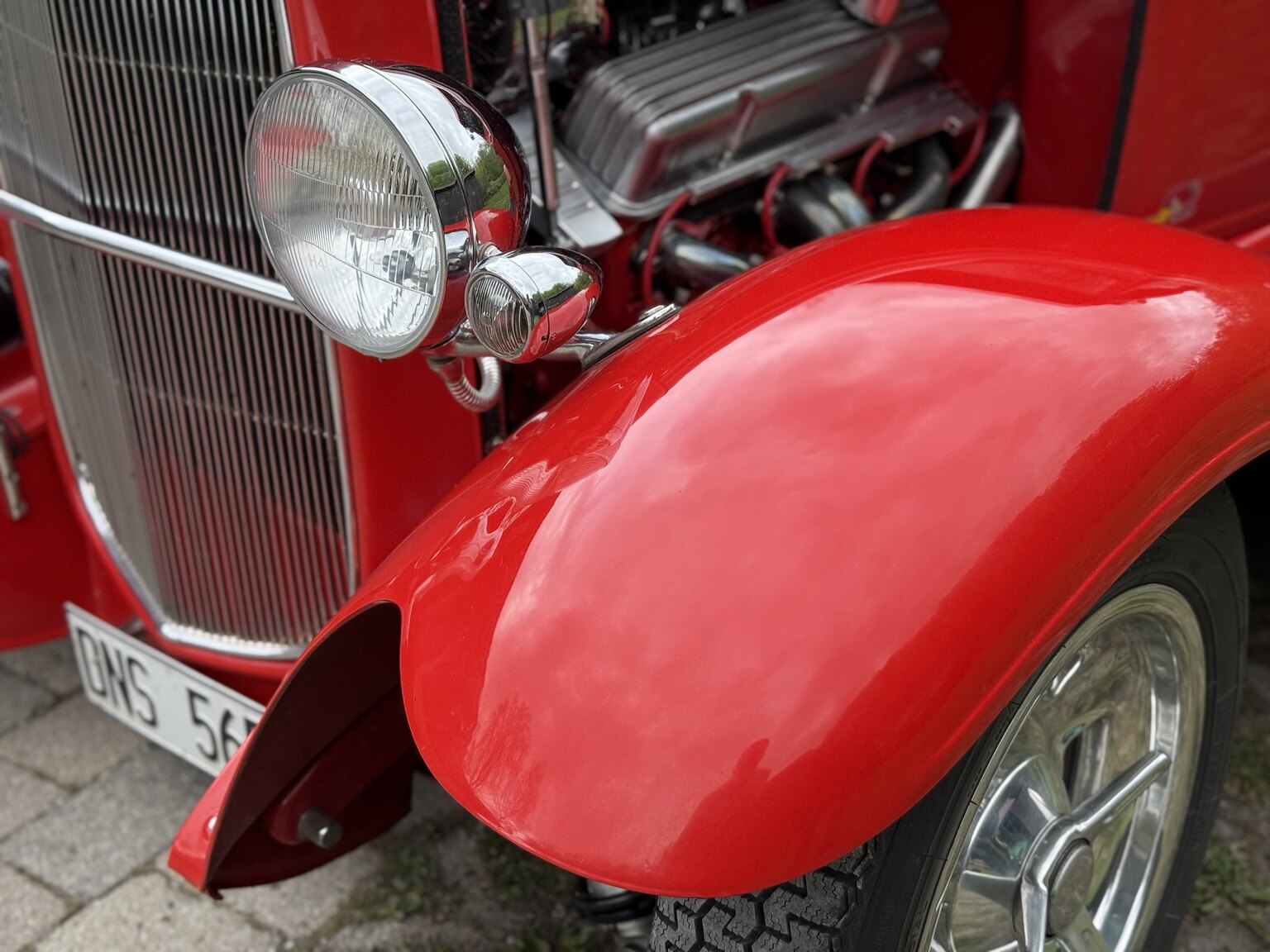 Exterior image of 1931 Ford Model A Coupé Hot Rod