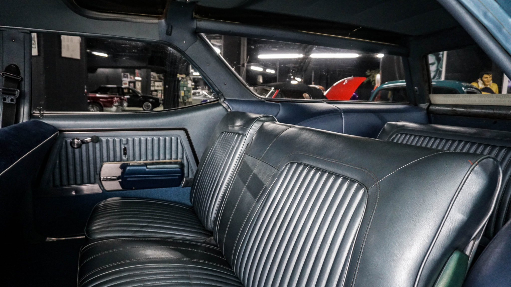 Innenraumfoto von 1968 Oldsmobile Vista Cruiser
