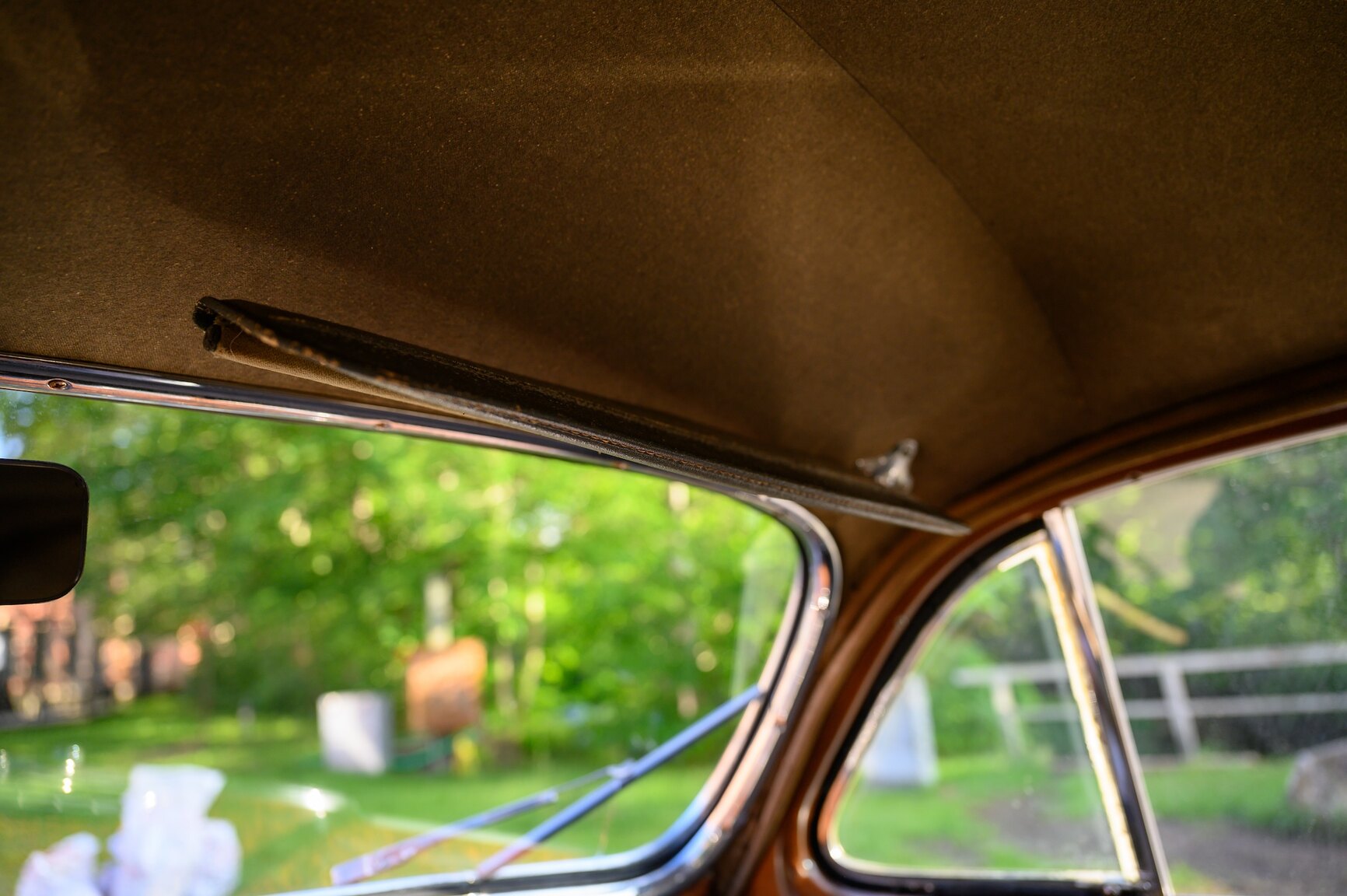 Interior image of 1941 Cadillac Model Sixty-One Fastback (50)