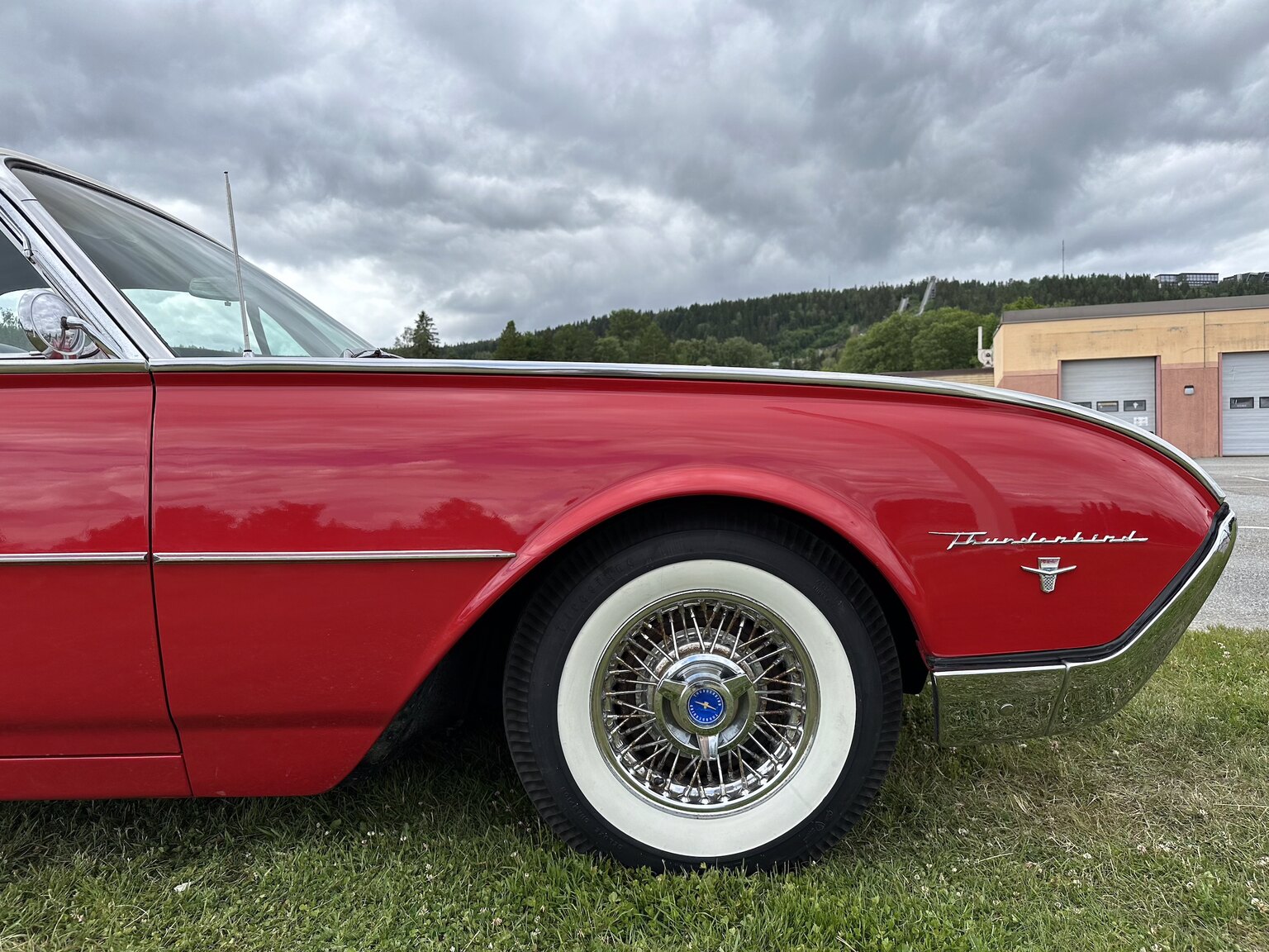 Exteriörbild på 1962 Ford Thunderbird Convertible
