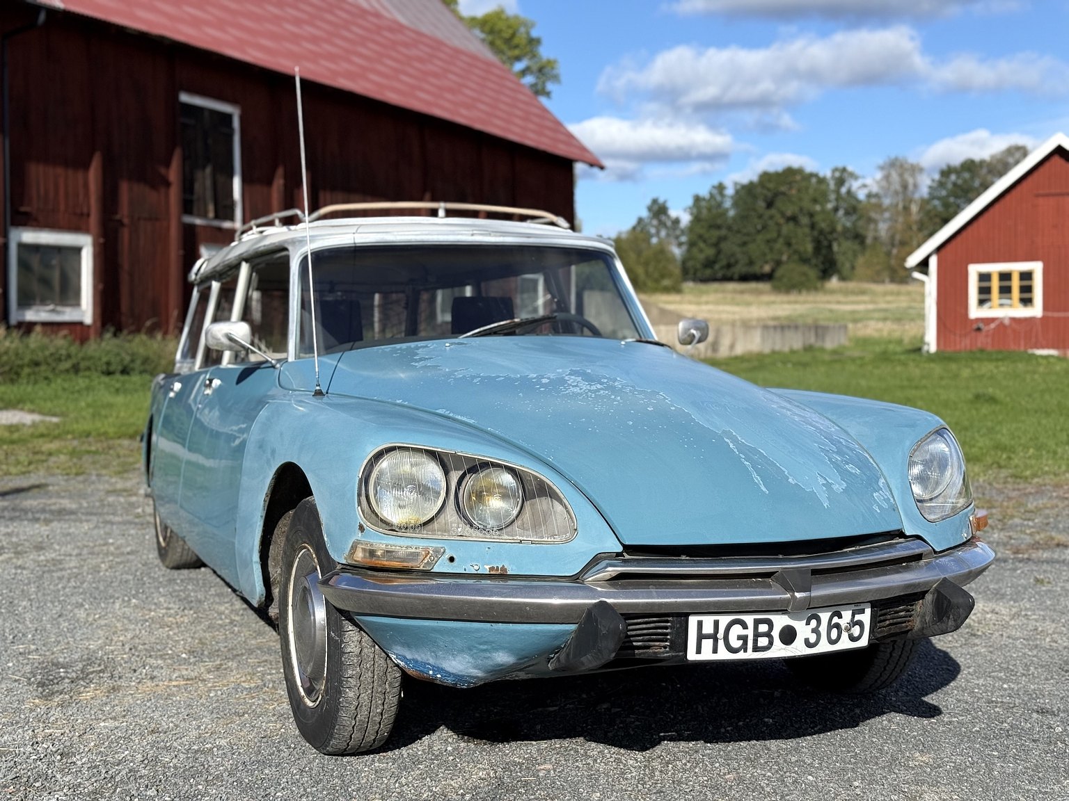Exteriörbild på 1974 Citroën ID 20 Break 2.0