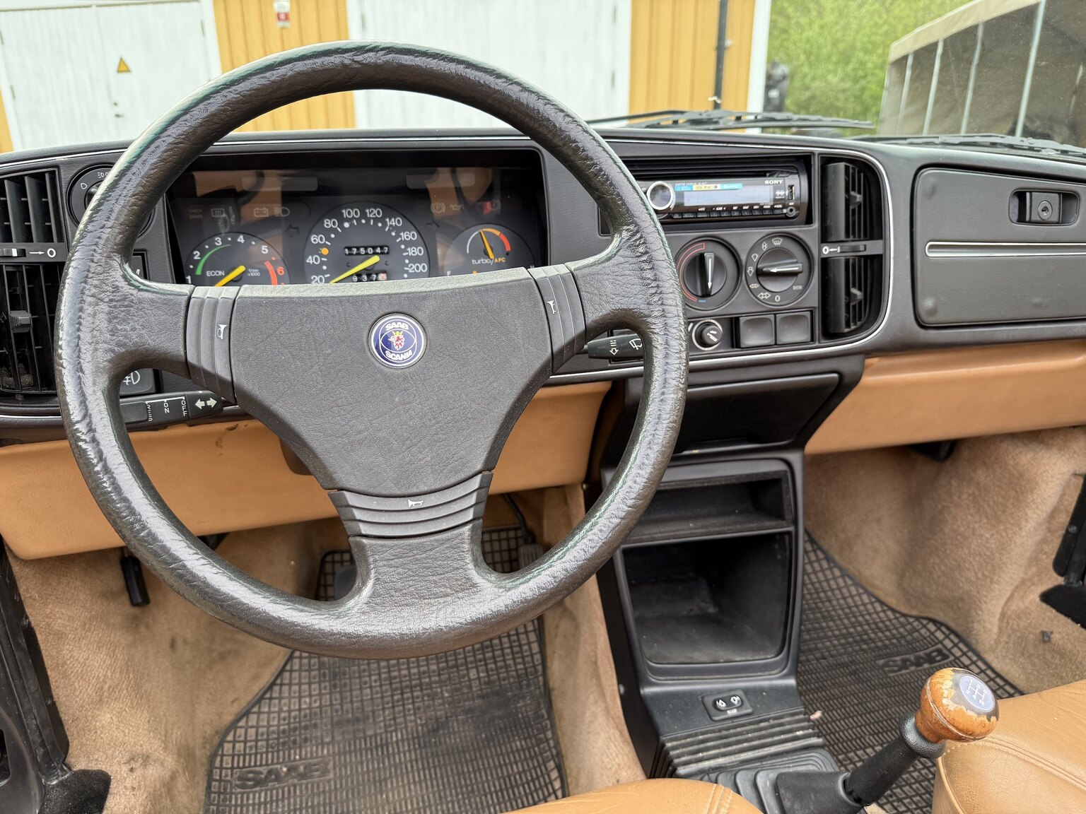 Interior image of 1987 SAAB 900 Cabriolet 2.0 Turbo T16