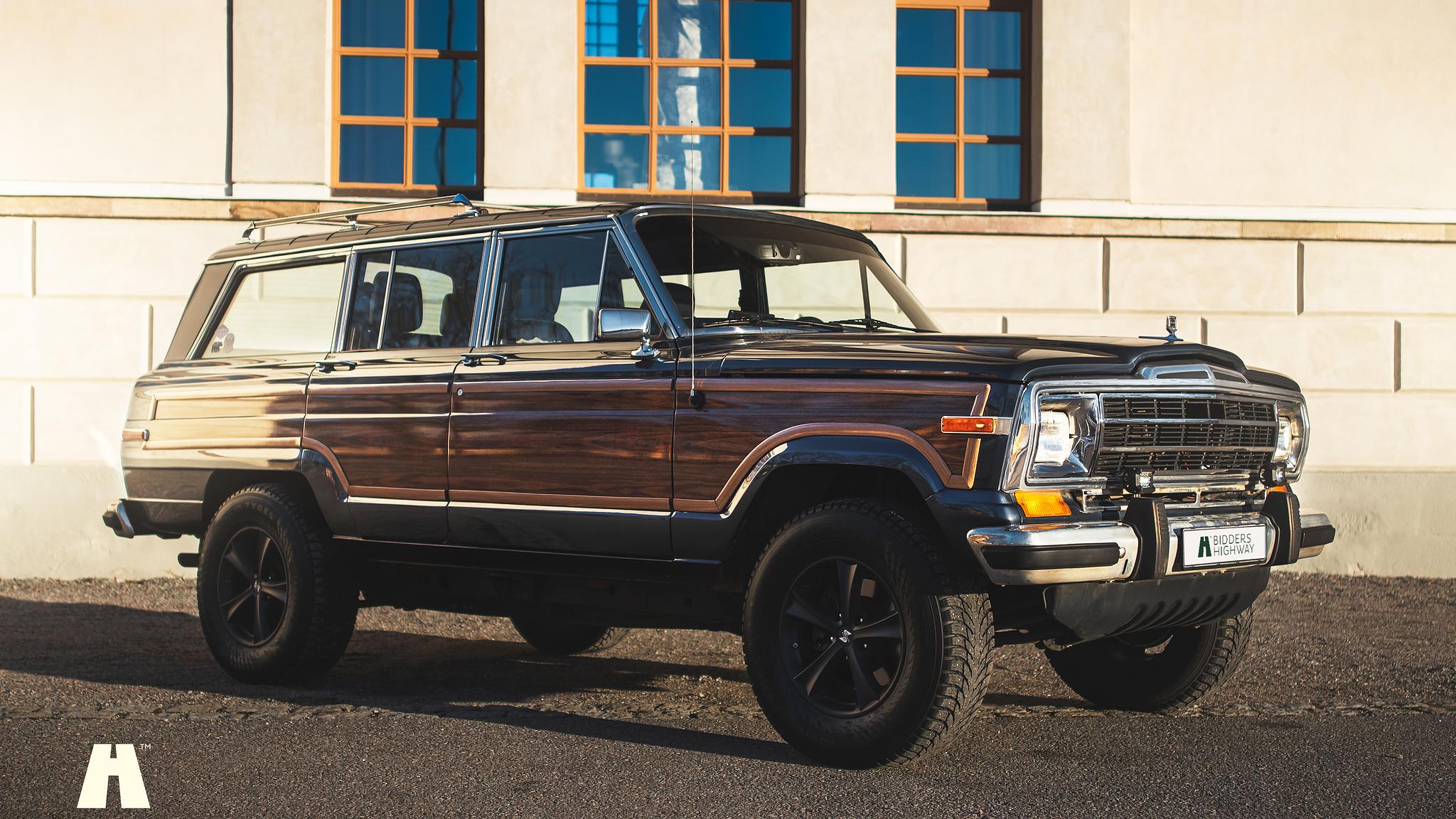 Aussenfoto 2015 Woodland Restomod Grand Wagoneer #002 Euro 6