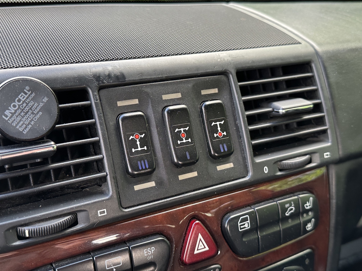 Innenraumfoto von 2002 Mercedes-Benz G 500 (15)