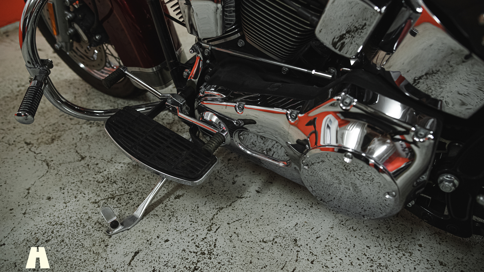 Exterior image of 2002 Harley-Davidson Heritage Softail Classic