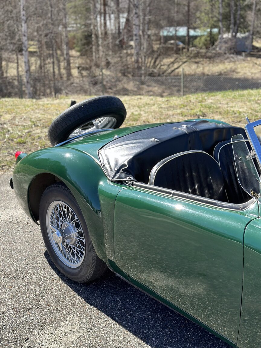 Aussenfoto 1957 MGA Roadster (52)