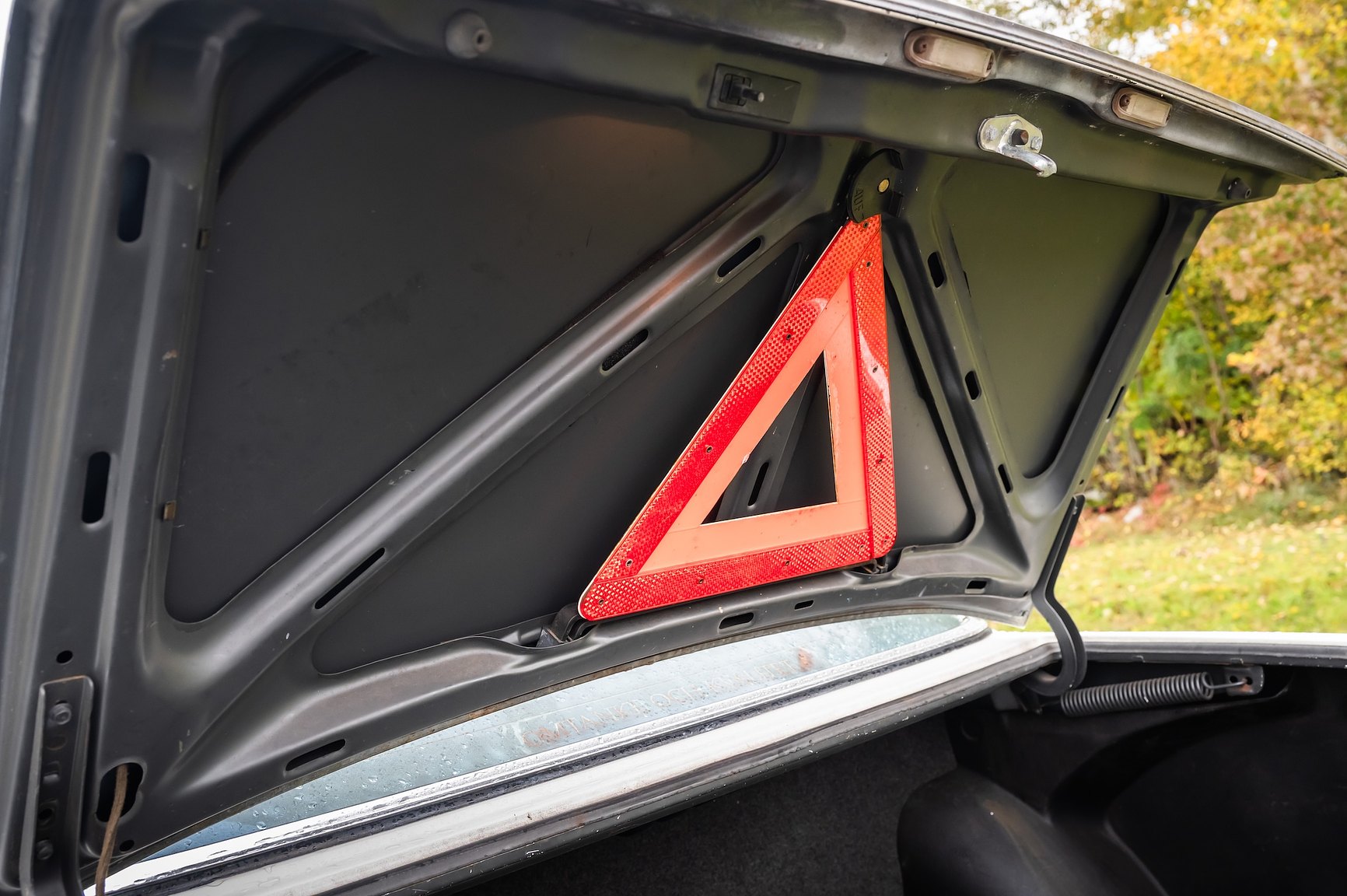 Innenraumfoto von 1985 Mercedes-Benz 200 Automatic