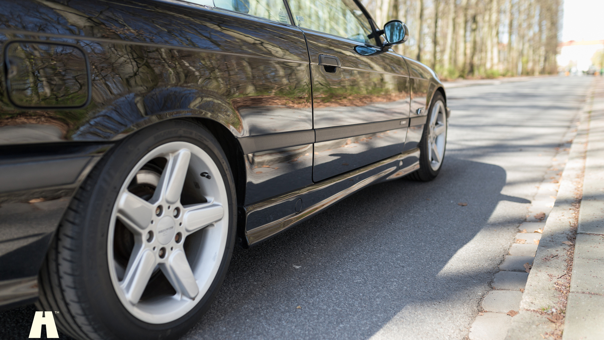 Exterior image of 1996 BMW M3 3.2 Cabriolet (53)