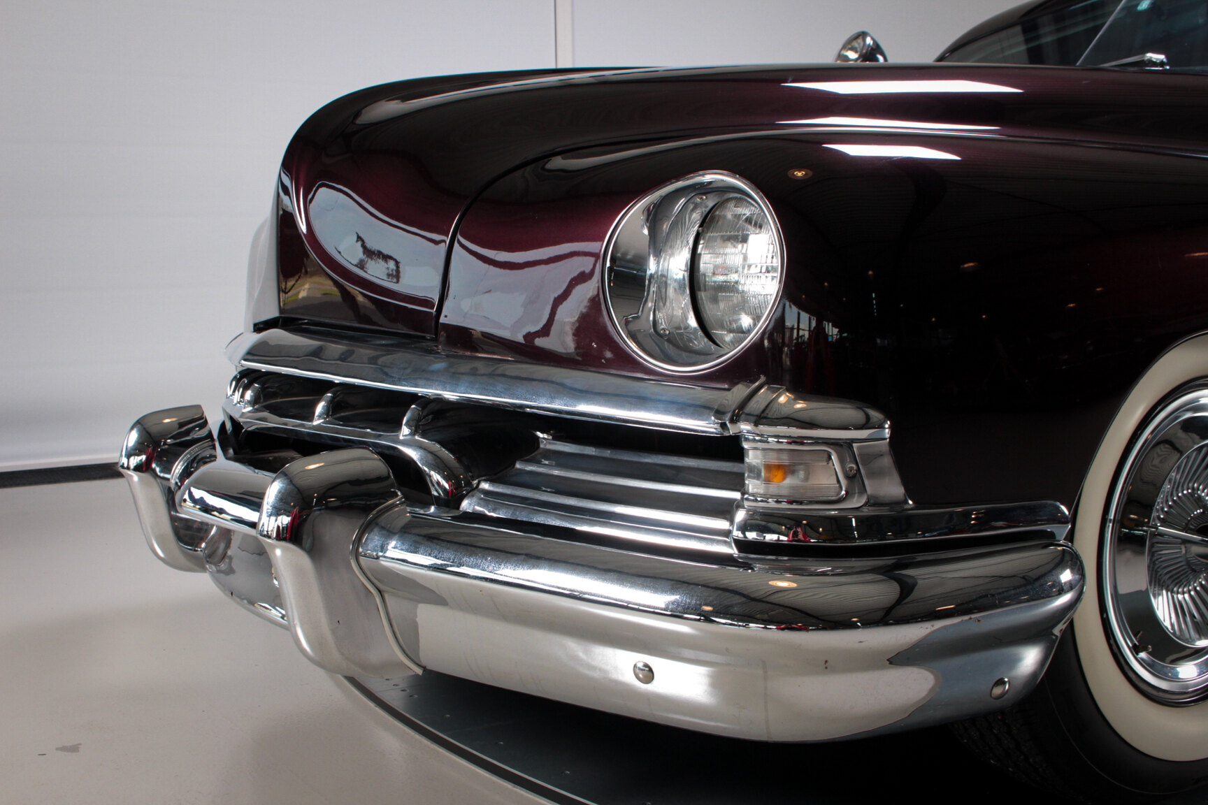 Exterior image of 1951 Lincoln Cosmopolitan 