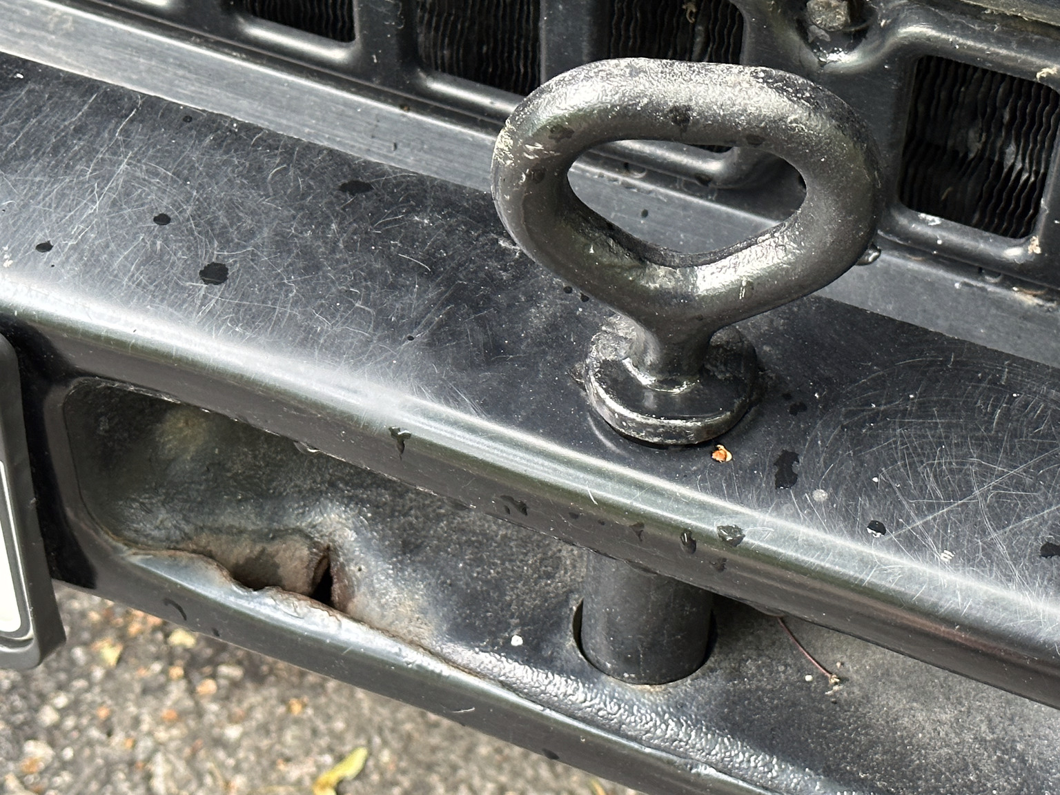 Exteriörbild på 1986 Mercedes 280 GE (53)