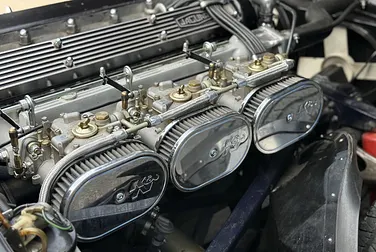 #<Image:0x00007f6ff4af2e48>