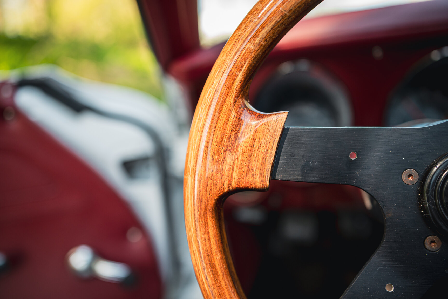 Interior image of 1975 Chevrolet Corvette Stingray (21)