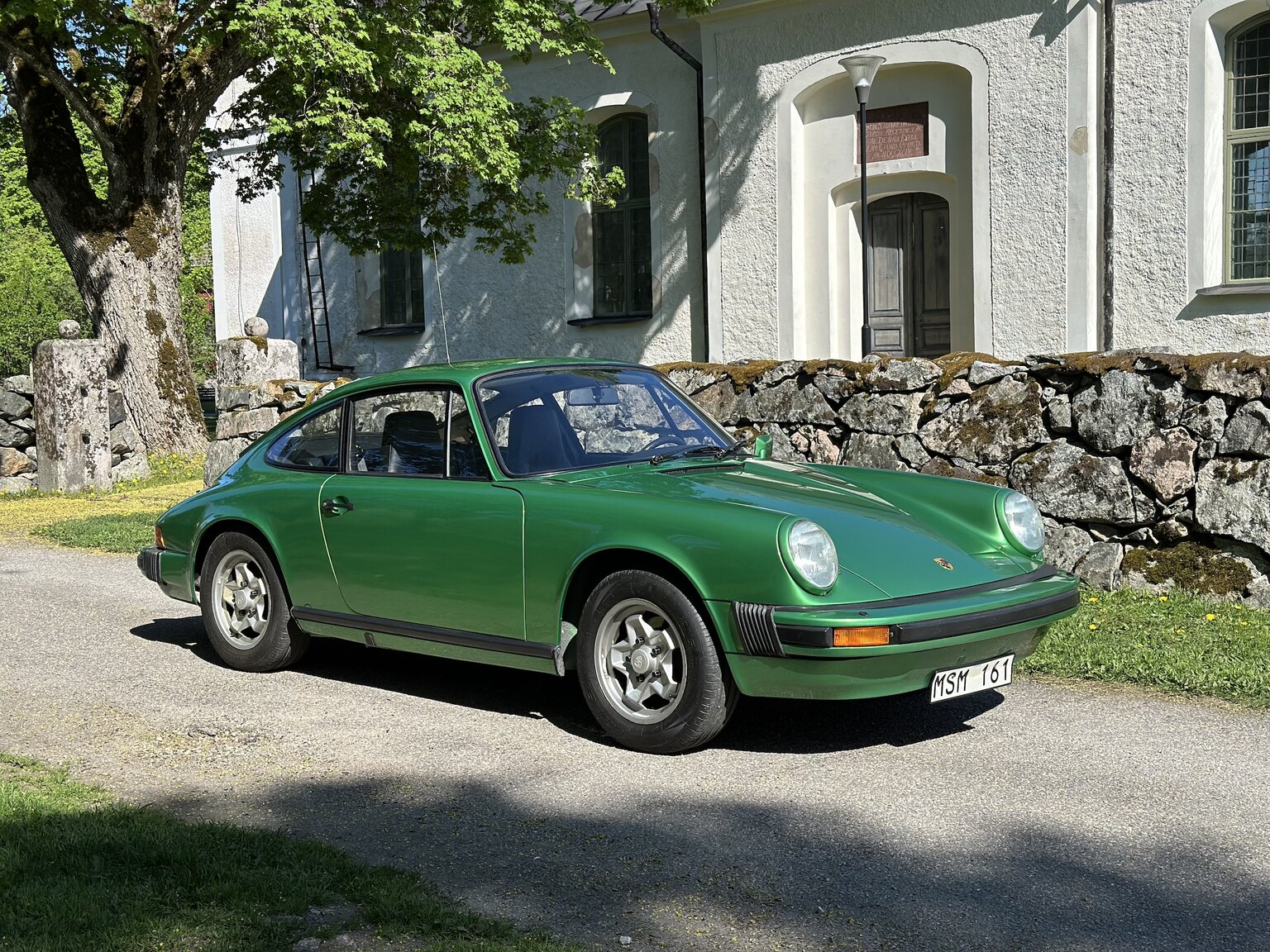 Exteriörbild på 1975 Porsche 911
