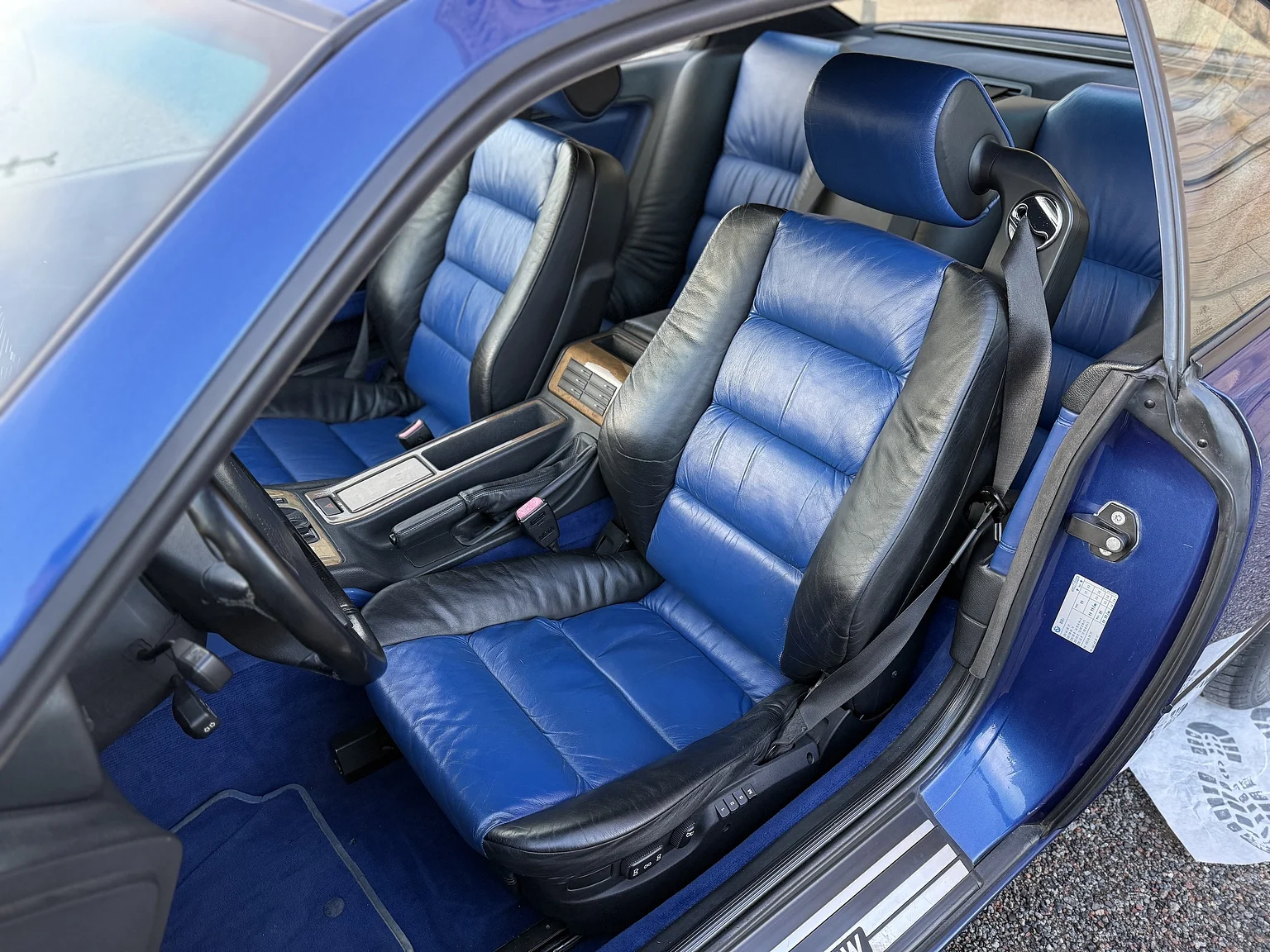 Interiörbild 1992 BMW 850iA - No Reserve (13)