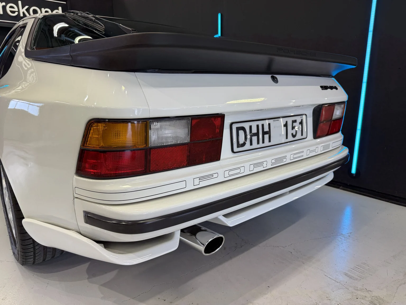 Aussenfoto 1989 Porsche 944 2.7 (10)