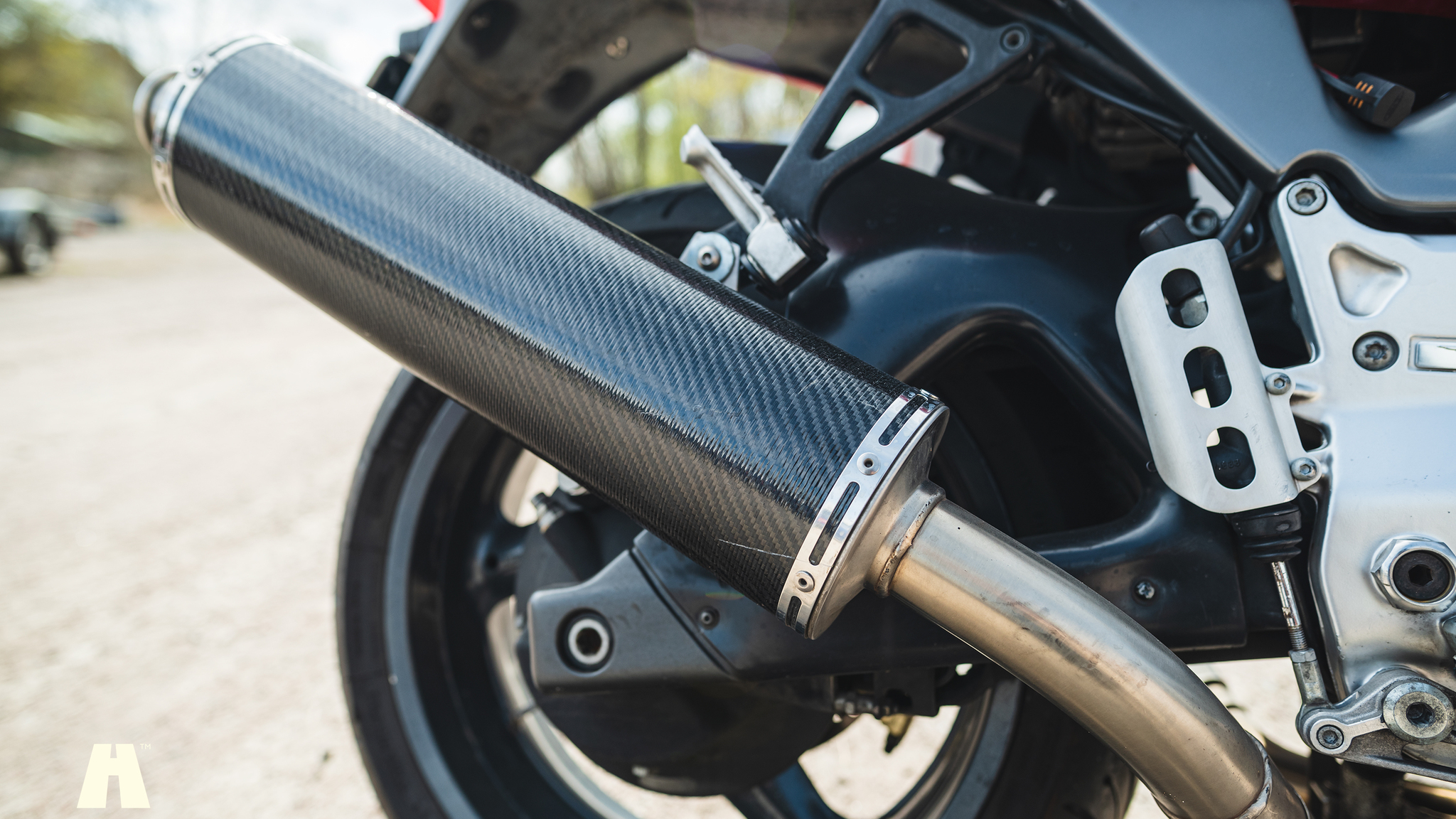 Image of 2002 Moto Guzzi V11 Le Mans mechanics (24)