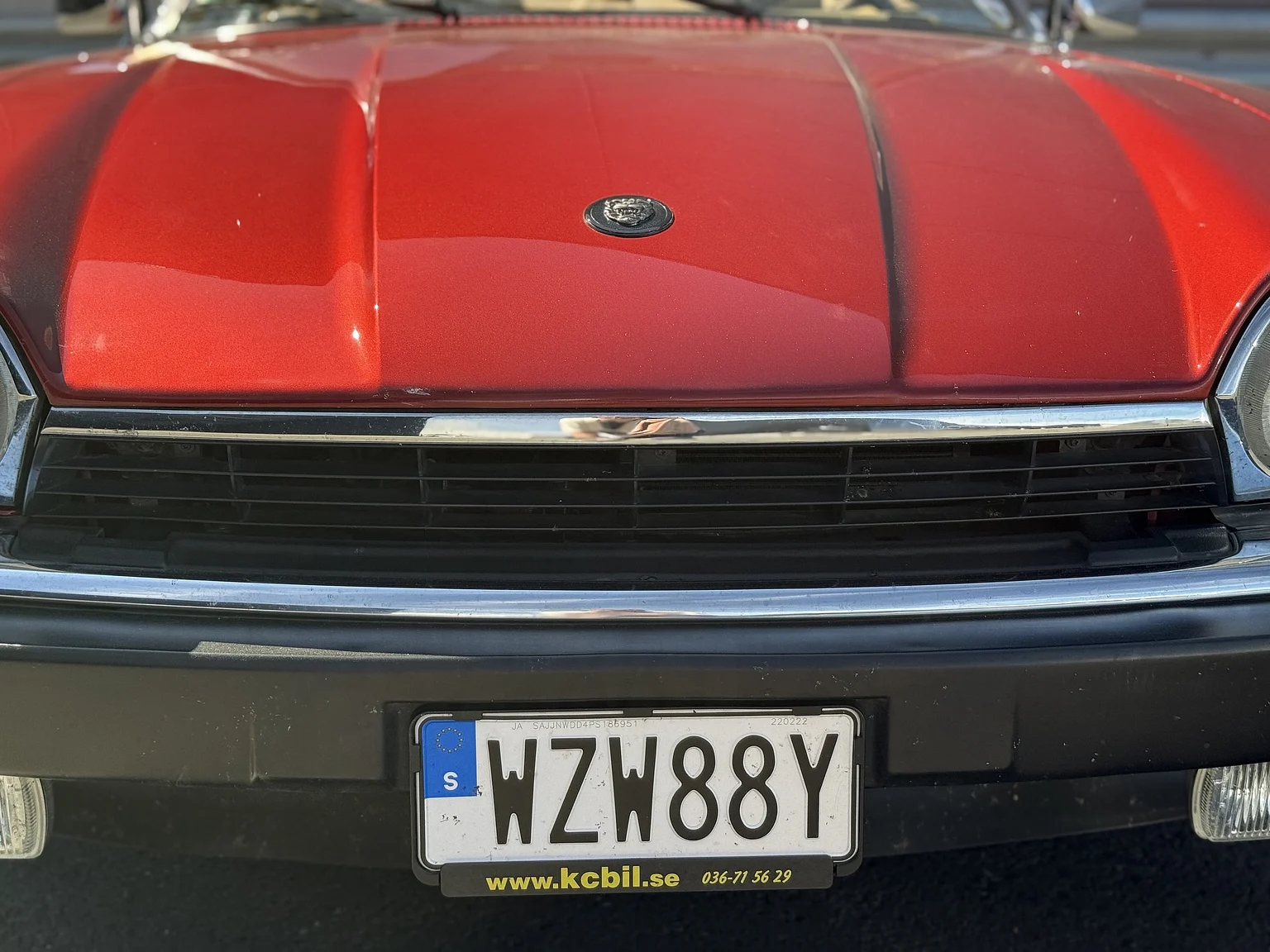 Exterior image of 1993 Jaguar XjS Cabriolet (27)