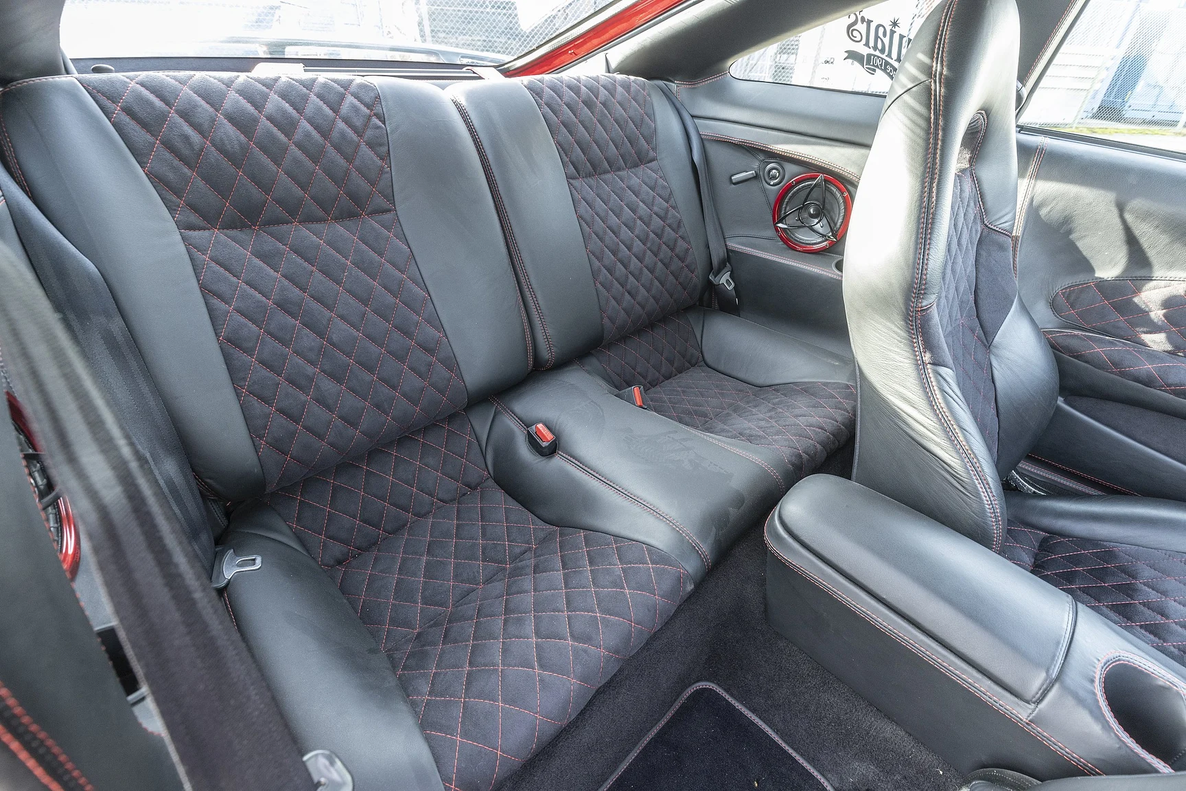 Innenraumfoto von 2002 Toyota Celica APR GT300 - NO RESERVE (23)
