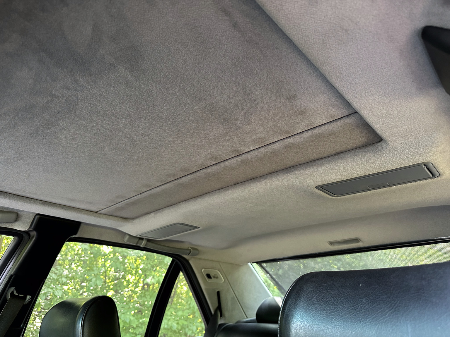 Innenraumfoto von 1992 Mercedes 300 SE (21)