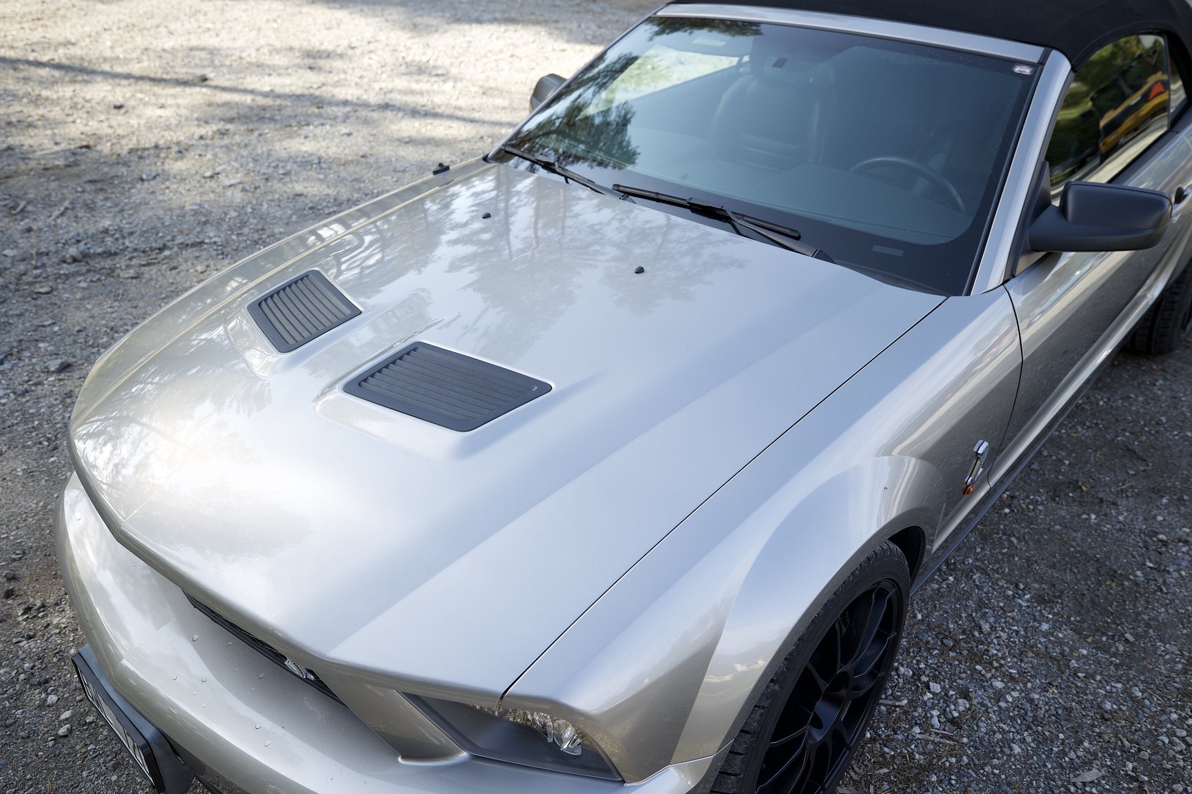 Exteriörbild på 2008 Ford Mustang Shelby GT500 Convertible Manuell