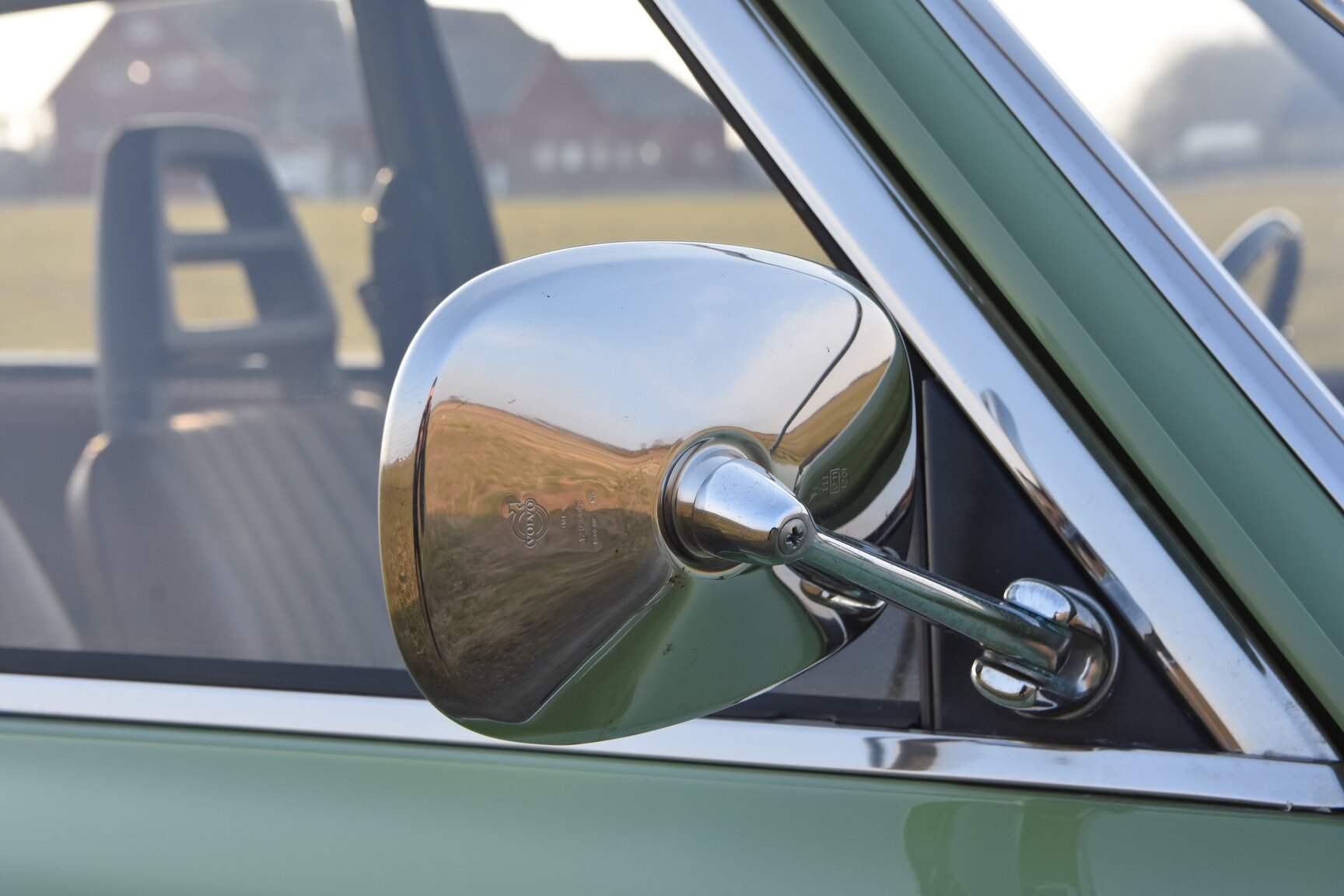Exteriörbild på 1975 Volvo 242